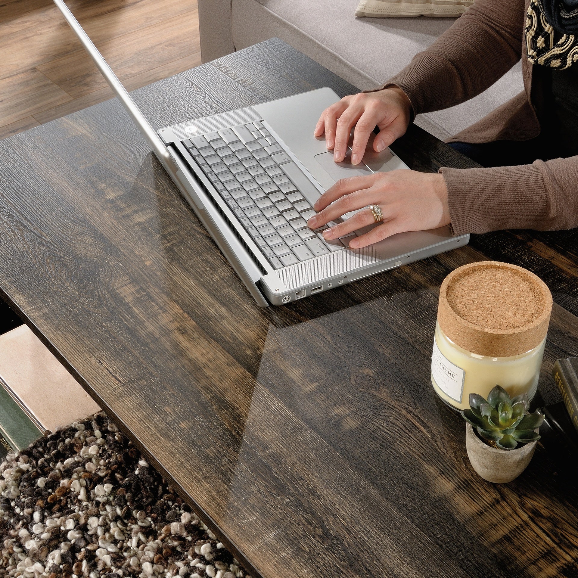 Lift-Top Coffee Table with Industrial Style, Brown finish