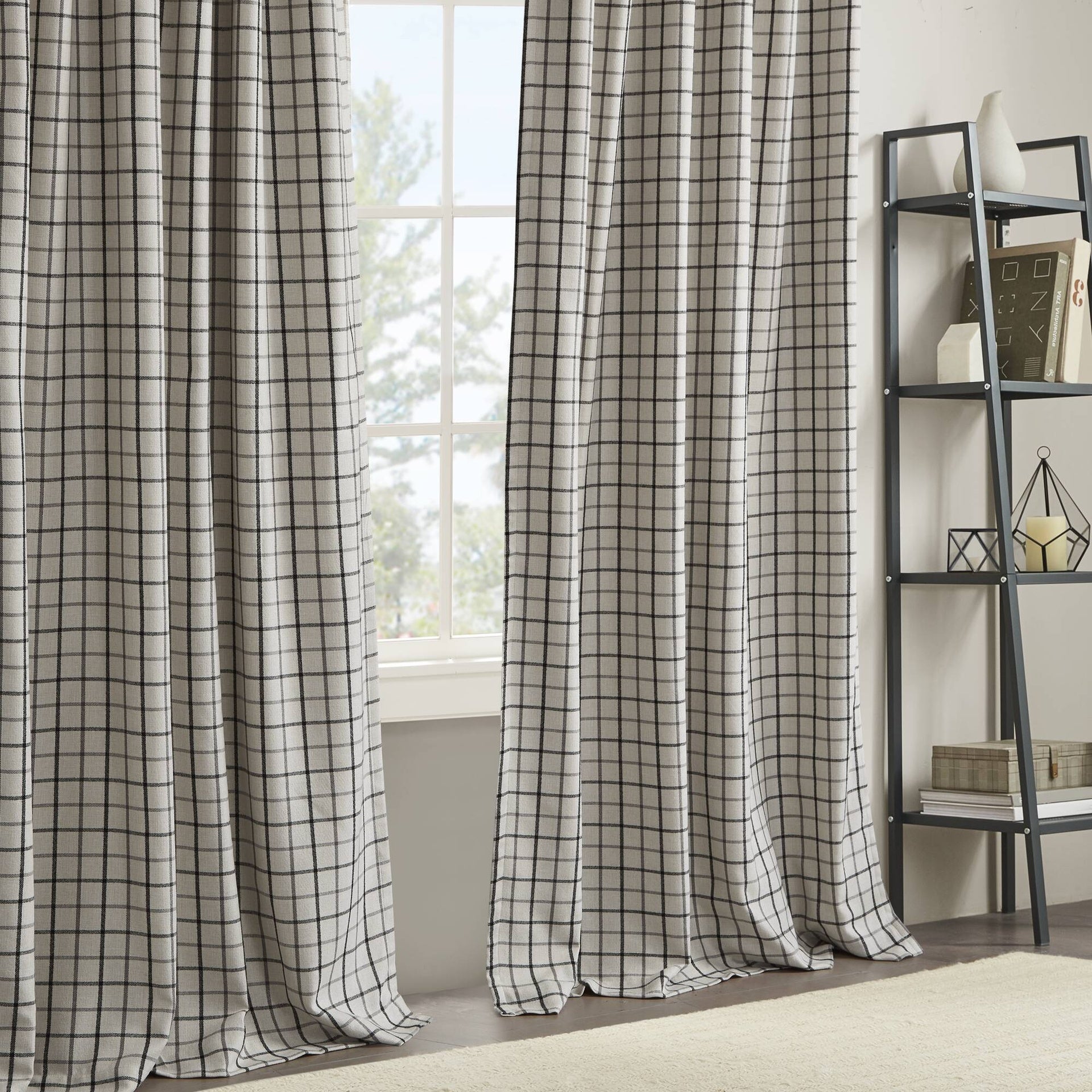 1PC 50x84" Plaid Rod Pocket and Back Tab Curtain Panel with Fleece Lining