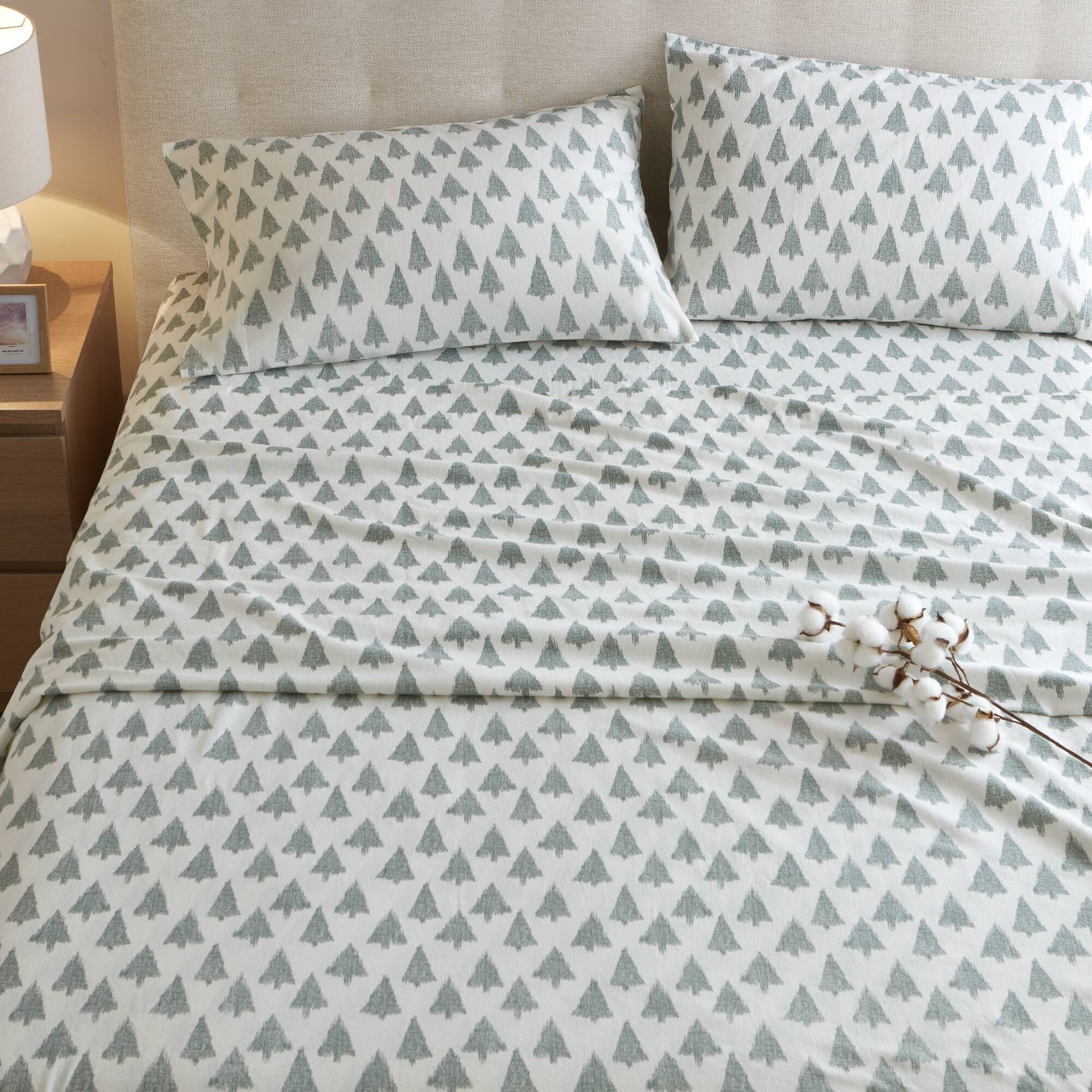 4-Piece Queen 100% Cotton Flannel Printed Sheet Set,Ikat tree