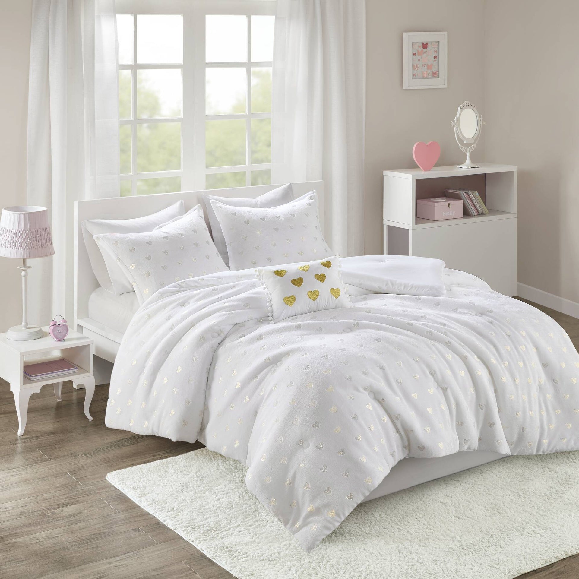 4 PCS Full/Queen Metallic Printed Plush Comforter Set with Throw Pillow White/Gold