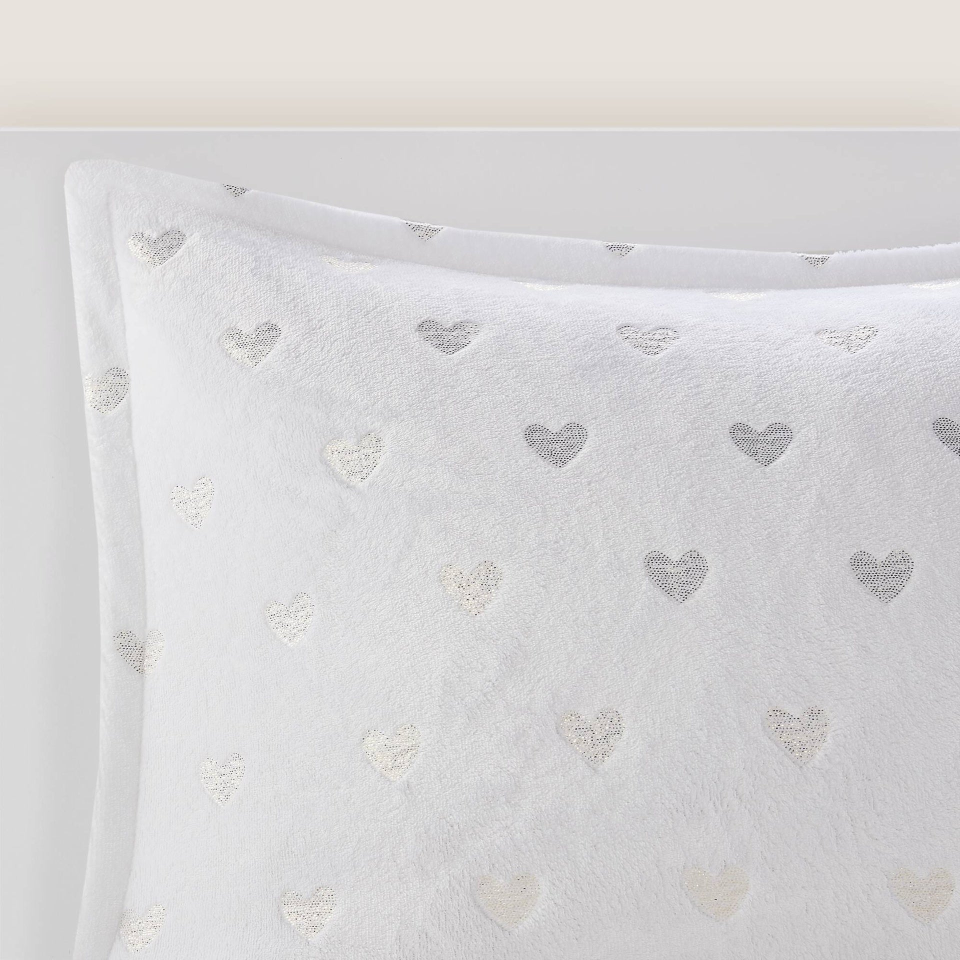 4 PCS Full/Queen Metallic Printed Plush Comforter Set with Throw Pillow White/Gold