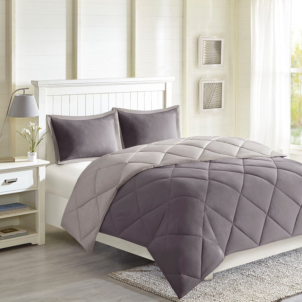 Full/Queen 3M Scotchgard Diamond Quilting Reversible Down Alternative Comforter Set