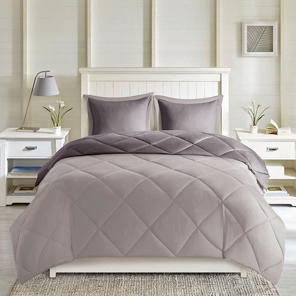 Full/Queen 3M Scotchgard Diamond Quilting Reversible Down Alternative Comforter Set