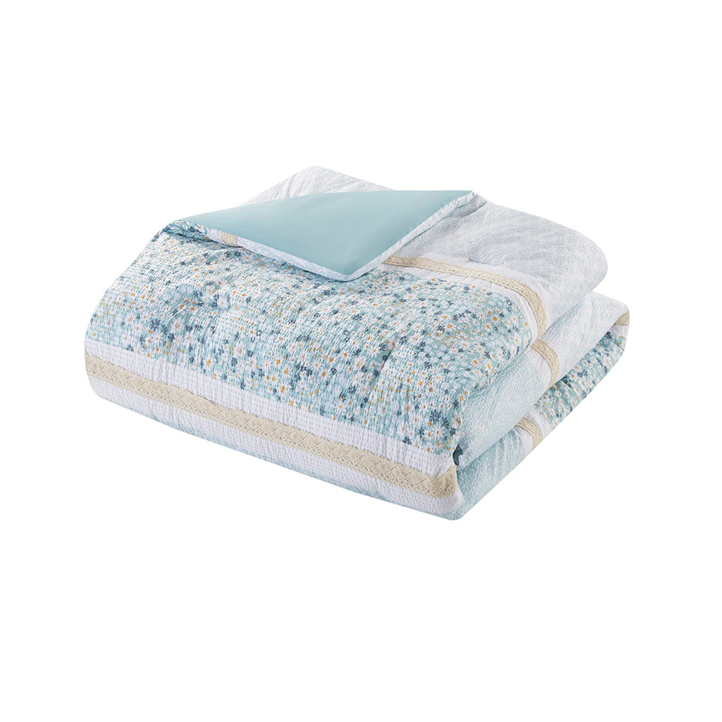 Full/Queen 5 Piece Seersucker Comforter Set with Throw Pillows