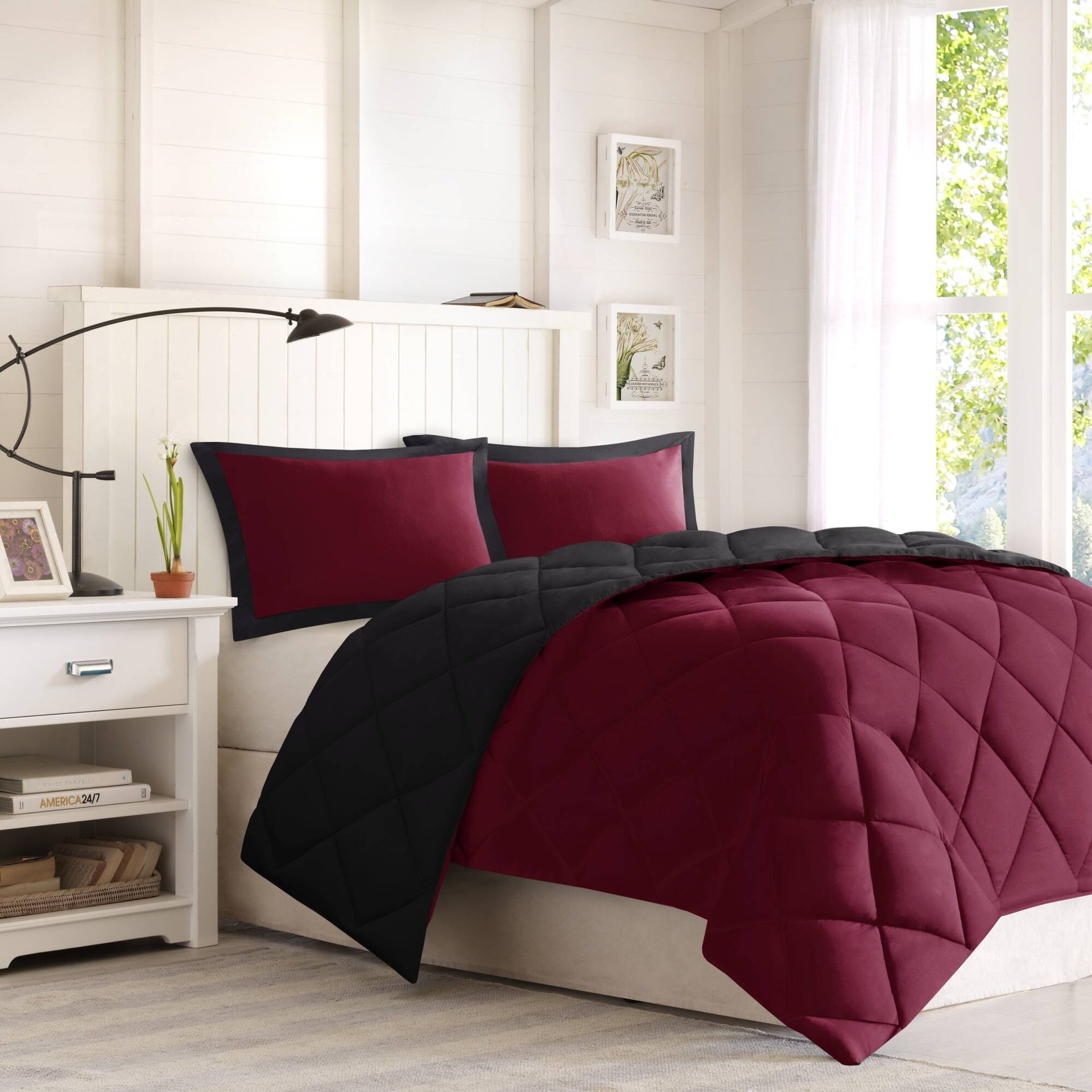 3 Pieces Full/Queen 3M Scotchgard Diamond Quilting Reversible Down Alternative Comforter Set,Red+Black