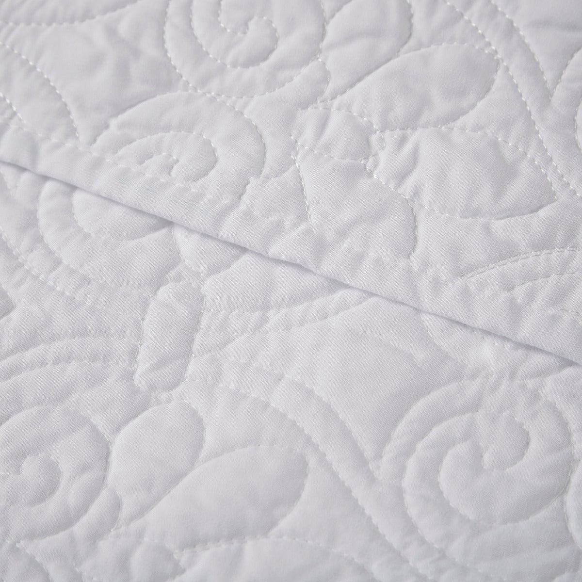 Oversized Quilted Throw White 60x70"