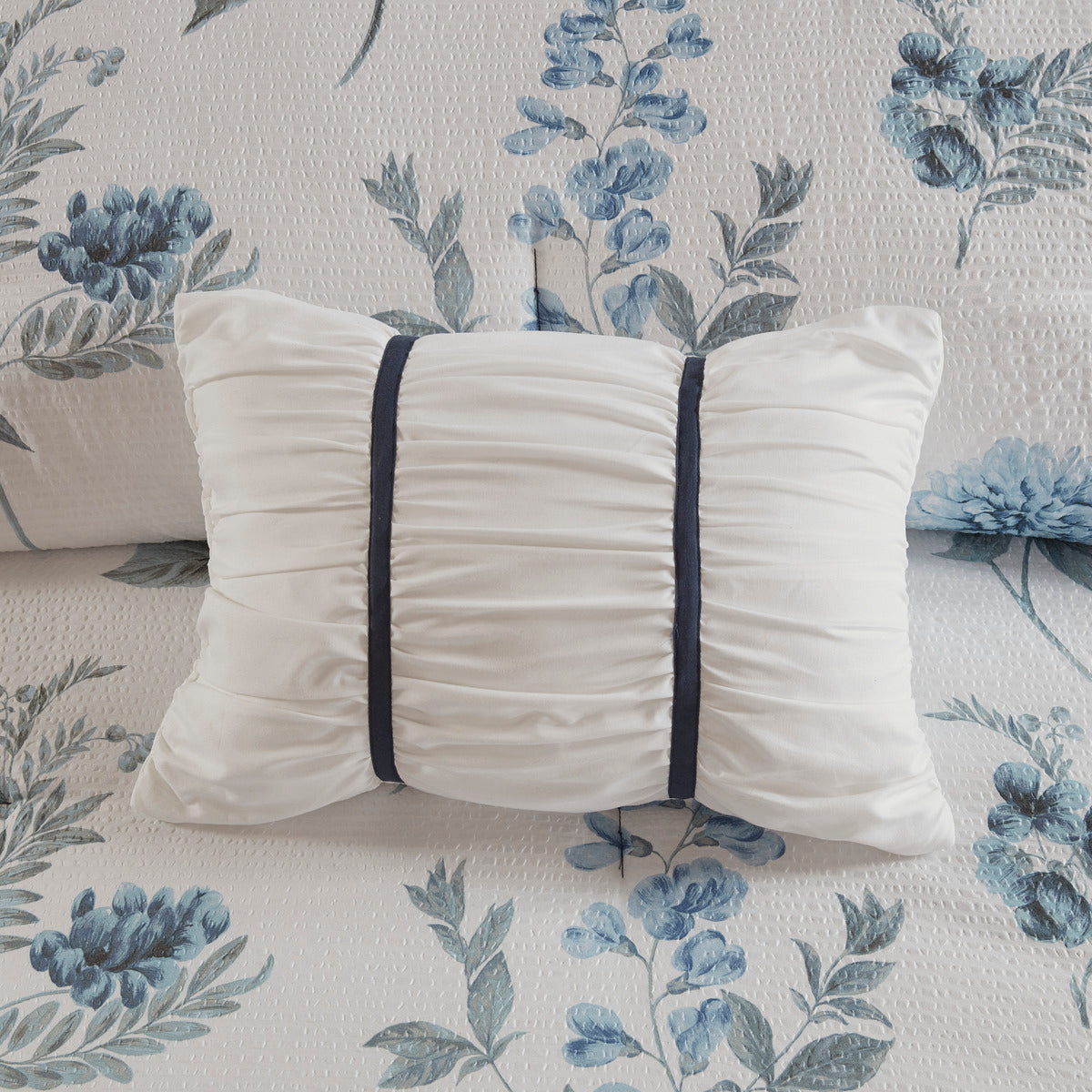 7 Piece Printed Seersucker Comforter Set with Throw Blanket Blue Full/Queen