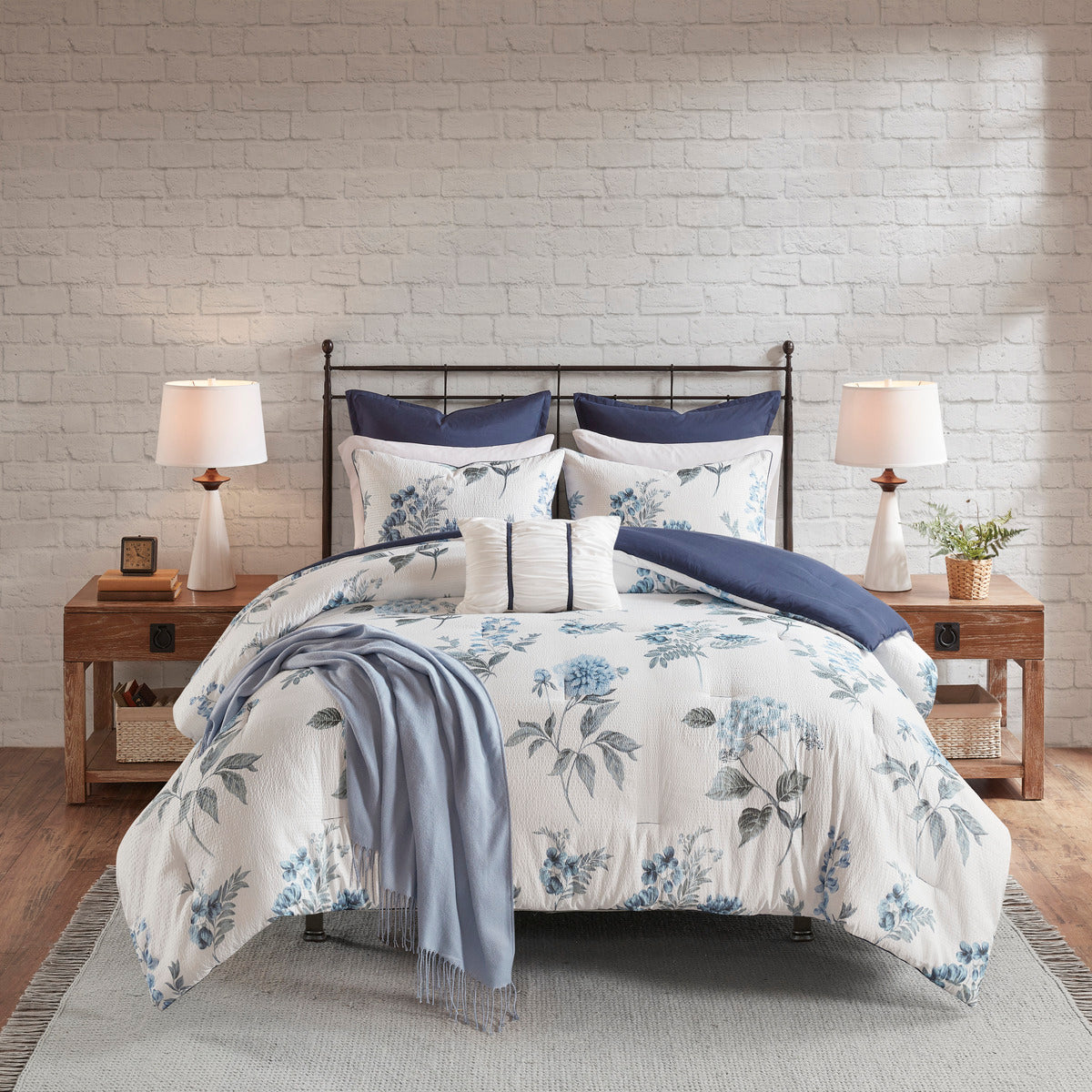 7 Piece Printed Seersucker Comforter Set with Throw Blanket Blue Full/Queen