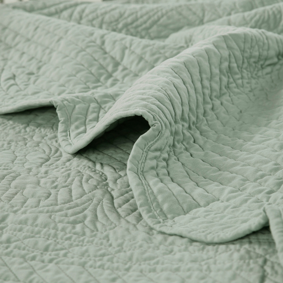 6 Piece Reversible Scalloped Edge Daybed Cover Set Seafoam Daybed