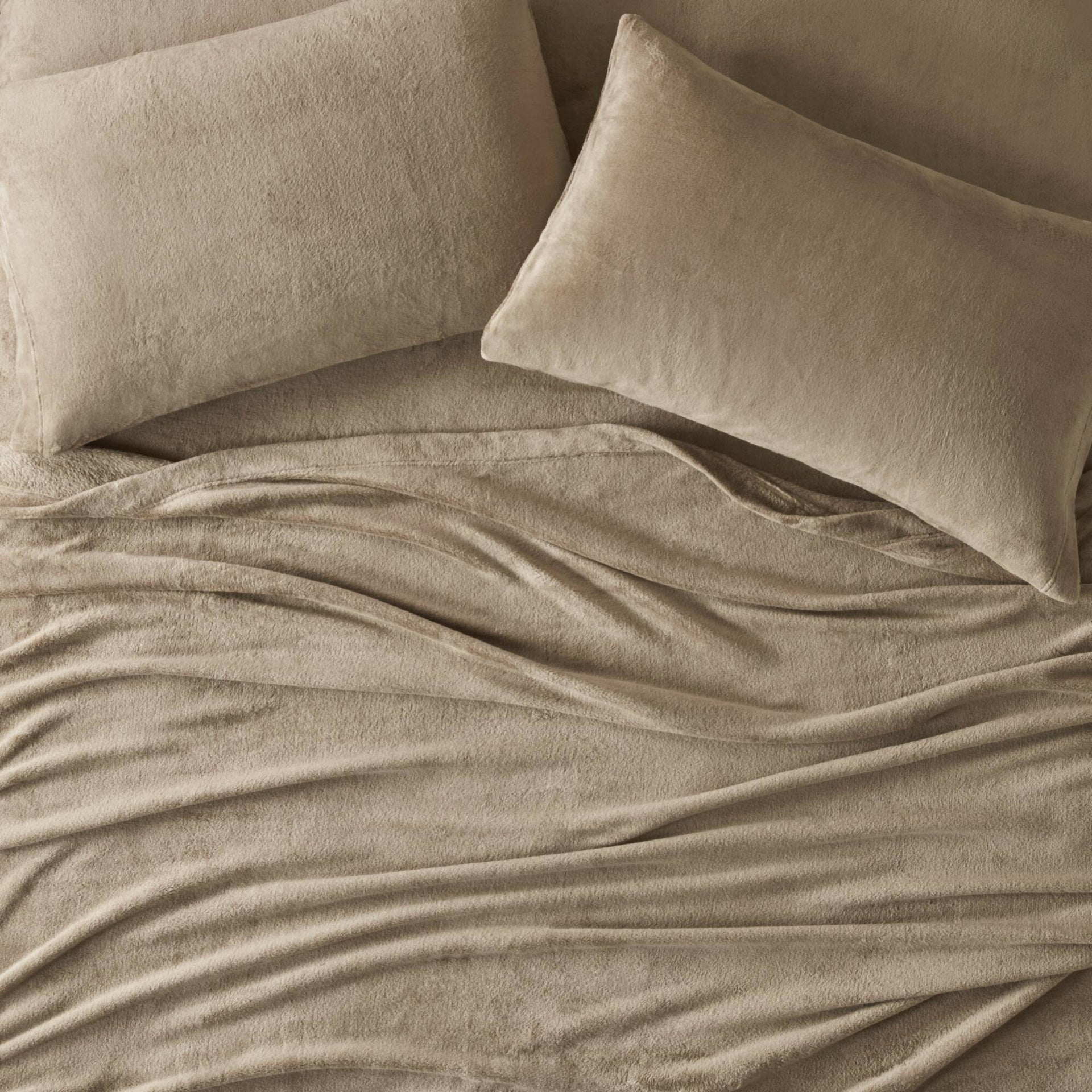 4 PCS Queen Micro Plush Sheet Set Taupe