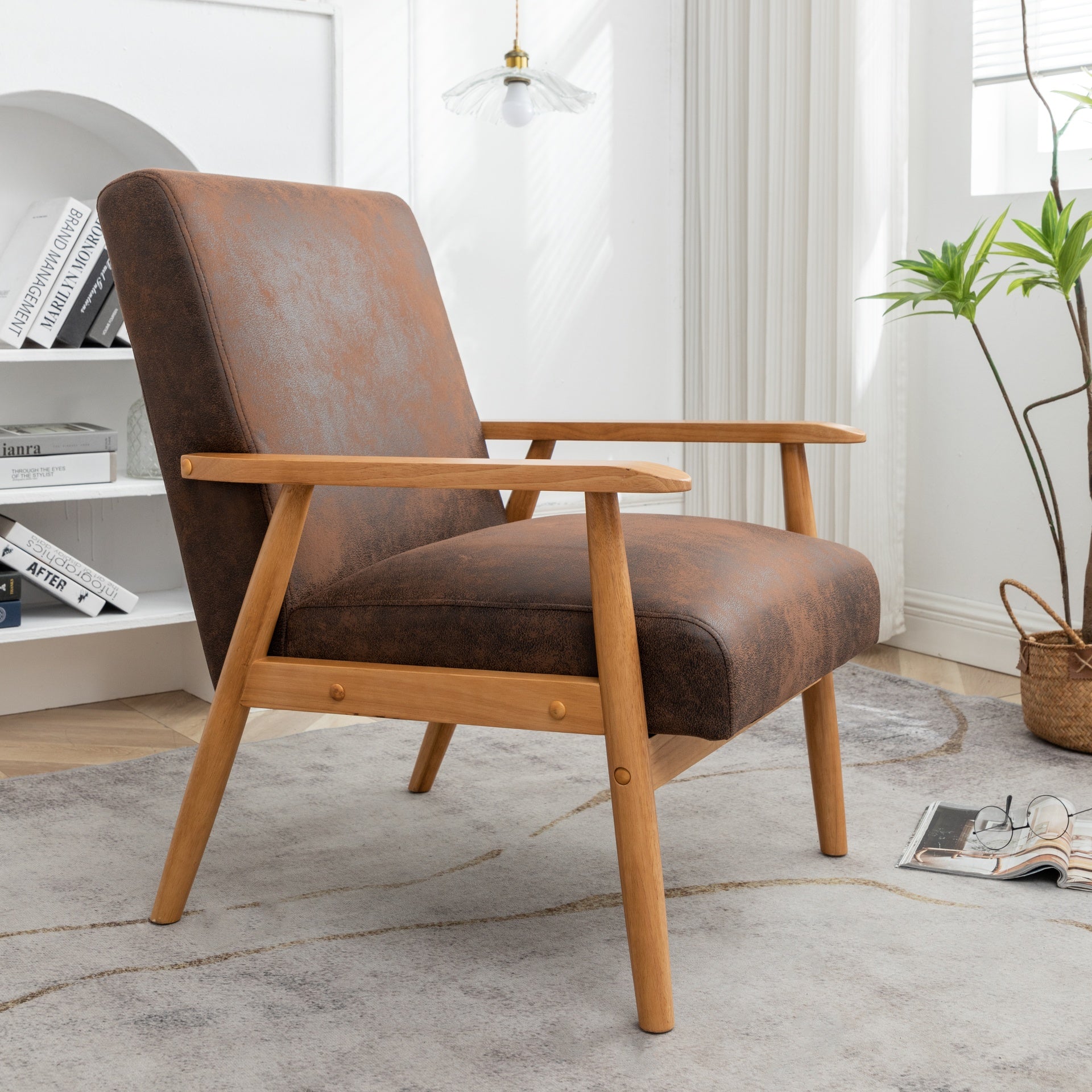 25.38'' Wide Classic Mid-Century Modern Arm Chair, Light Brown