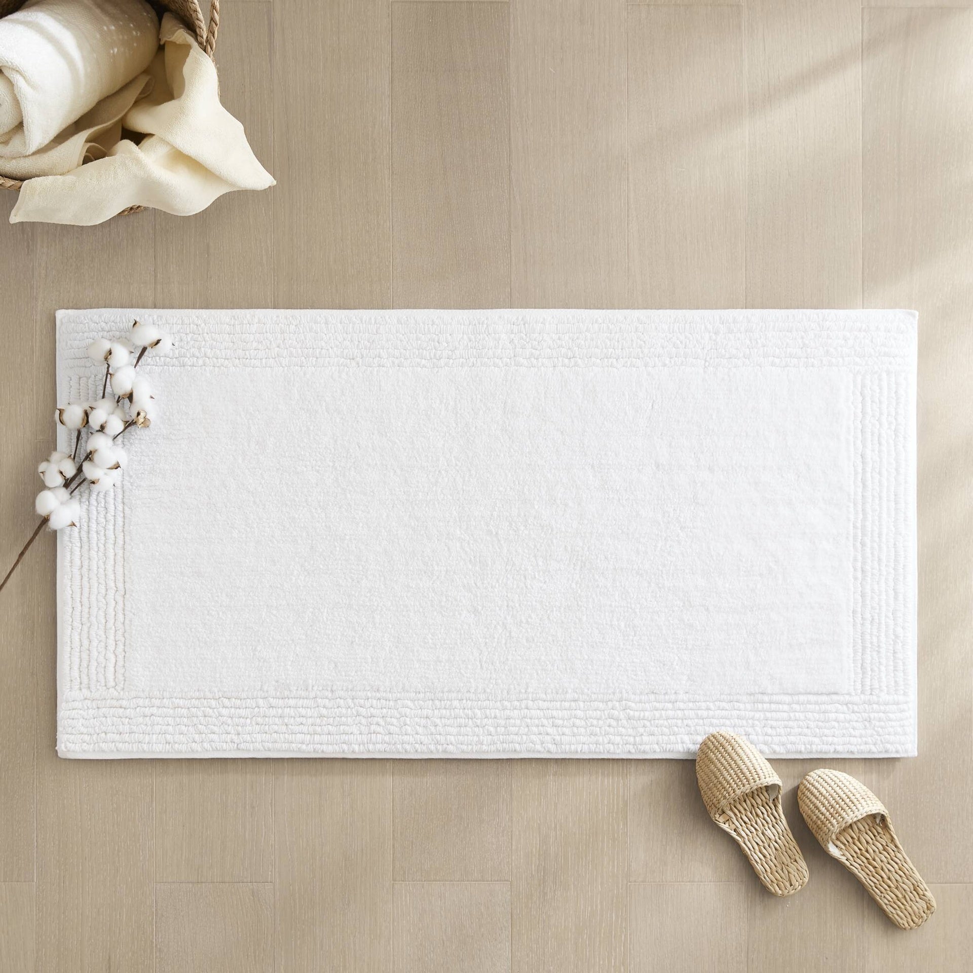 1 PCS 24x60" 100% Cotton Tufted 3000 GSM Reversible Bath Rug White
