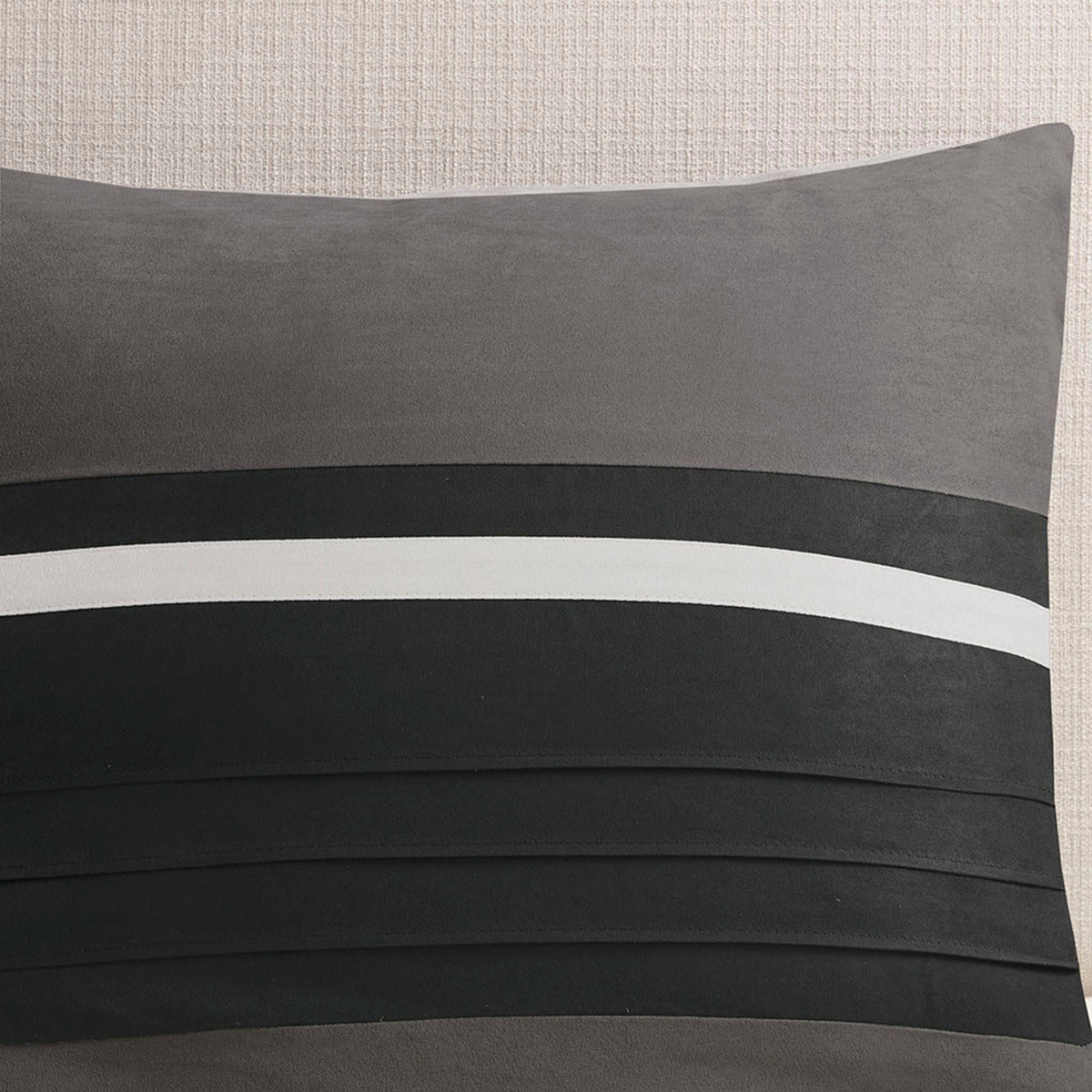 7 PC Pieced Faux Suede Comforter Set Black Queen