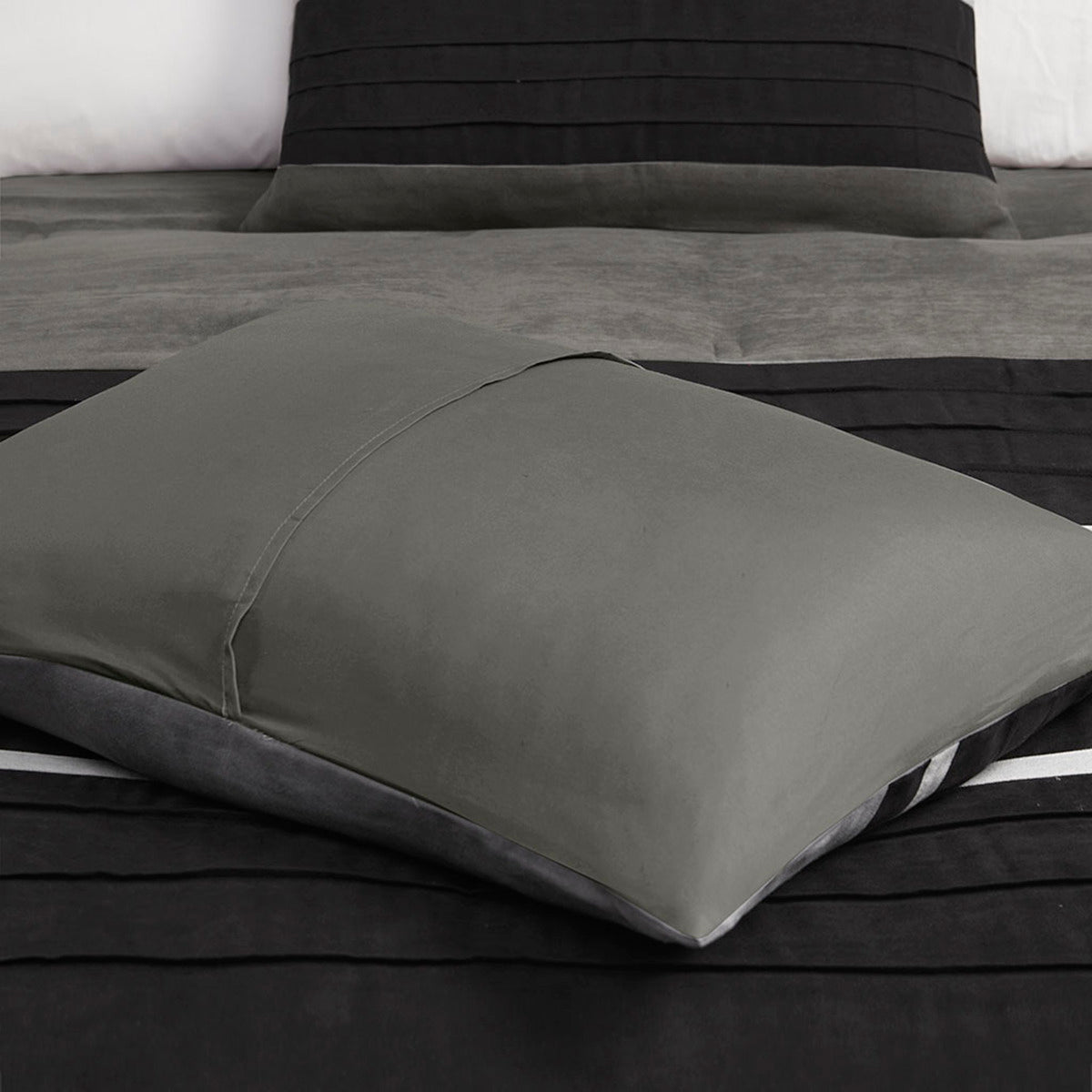 7 PC Pieced Faux Suede Comforter Set Black Queen
