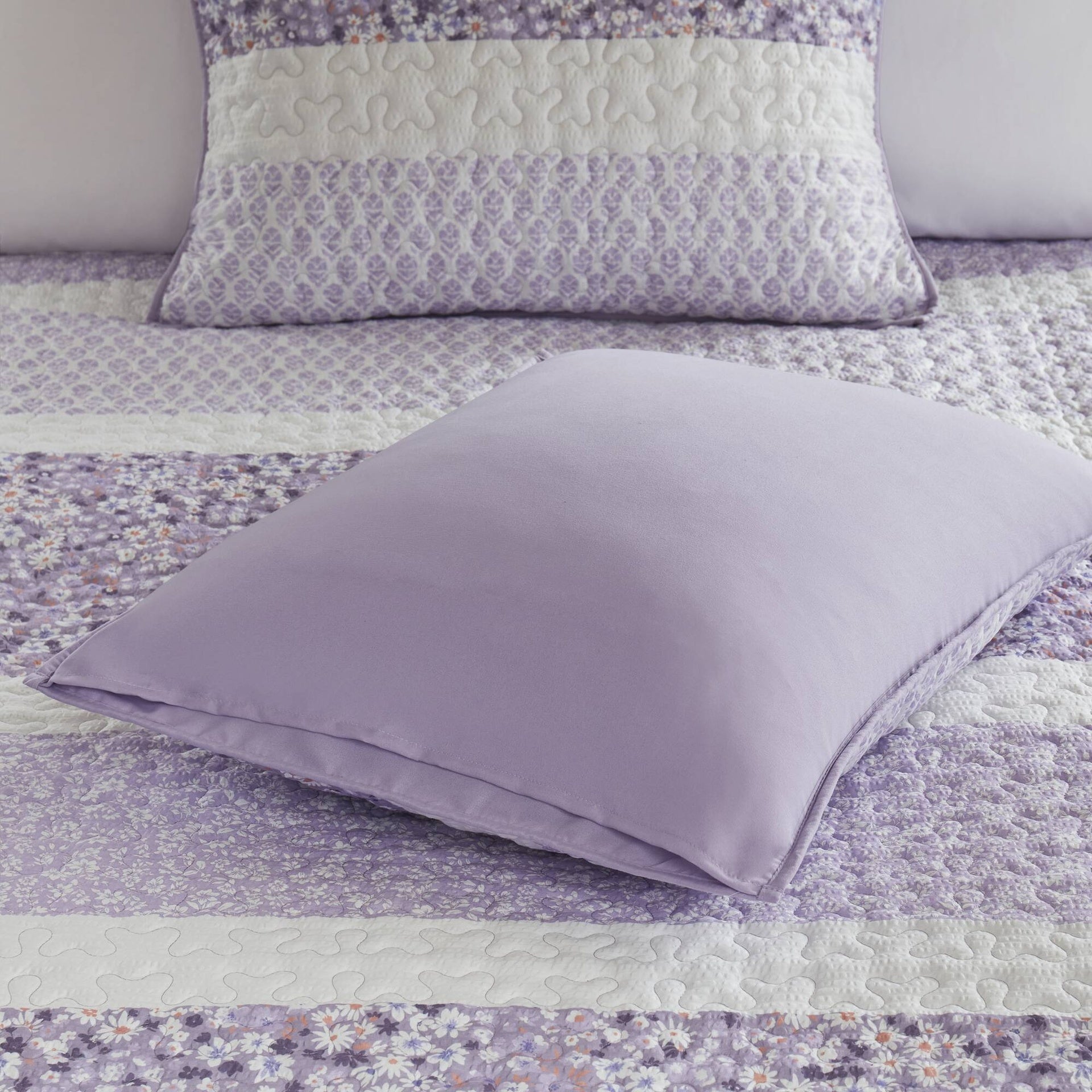 4 PCS King/Cal King Seersucker Quilt Set with Throw
