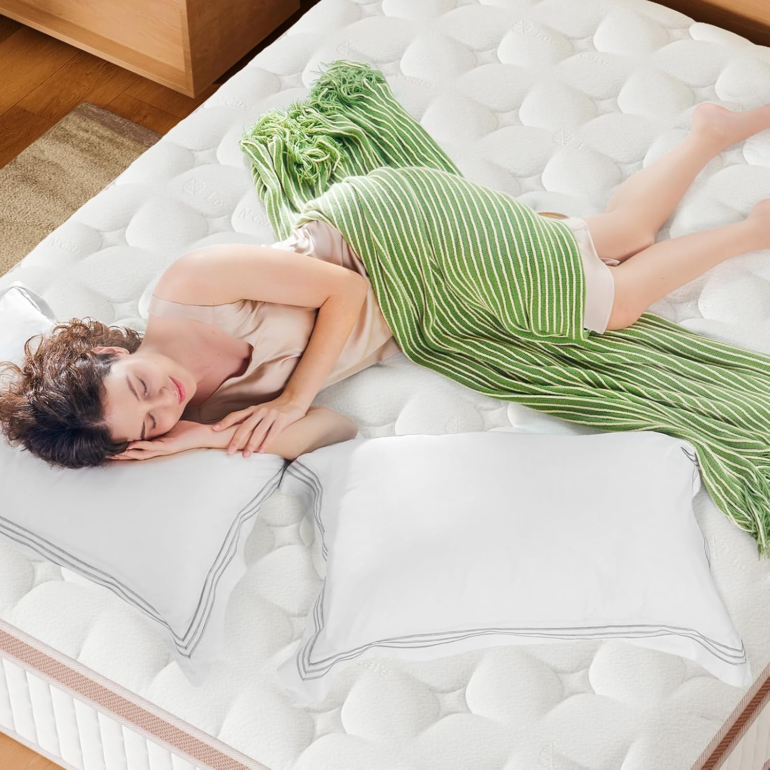 14 Inch Firm Hybrid Mattress – Queen Size – Gel Memory Foam & Pocket Springs – Pressure Relief, Motion Isolation, Ergonomic Modern Bed