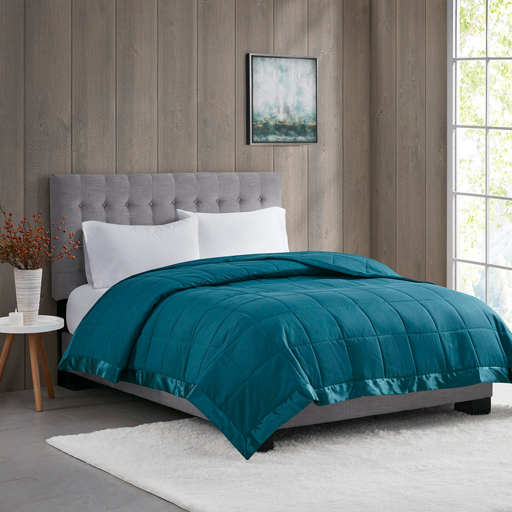 Lightweight Down Alternative Blanket with Satin Trim Teal King