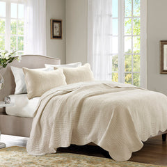 3 Piece Reversible Scalloped Edge Quilt Set Cream Full/Queen