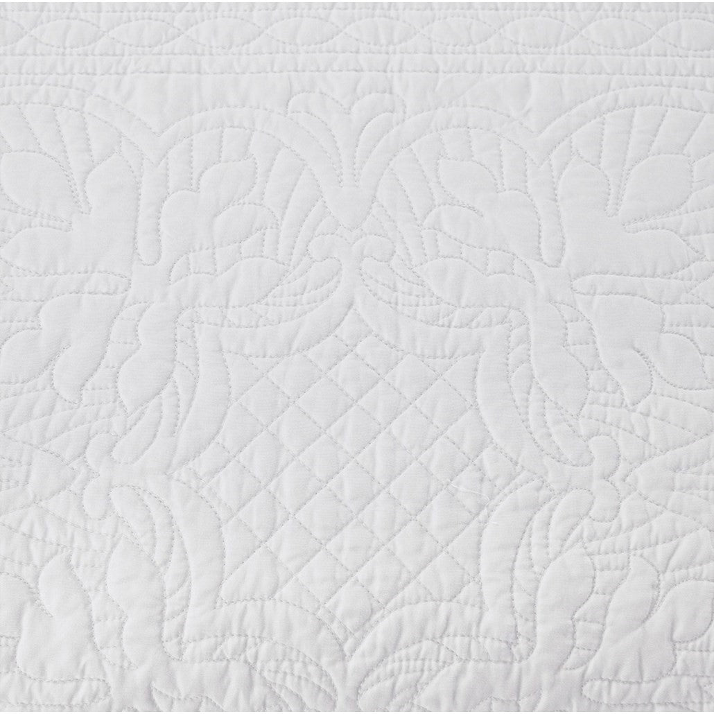 6 Piece Reversible Scalloped Edge Daybed Cover Set White Daybed