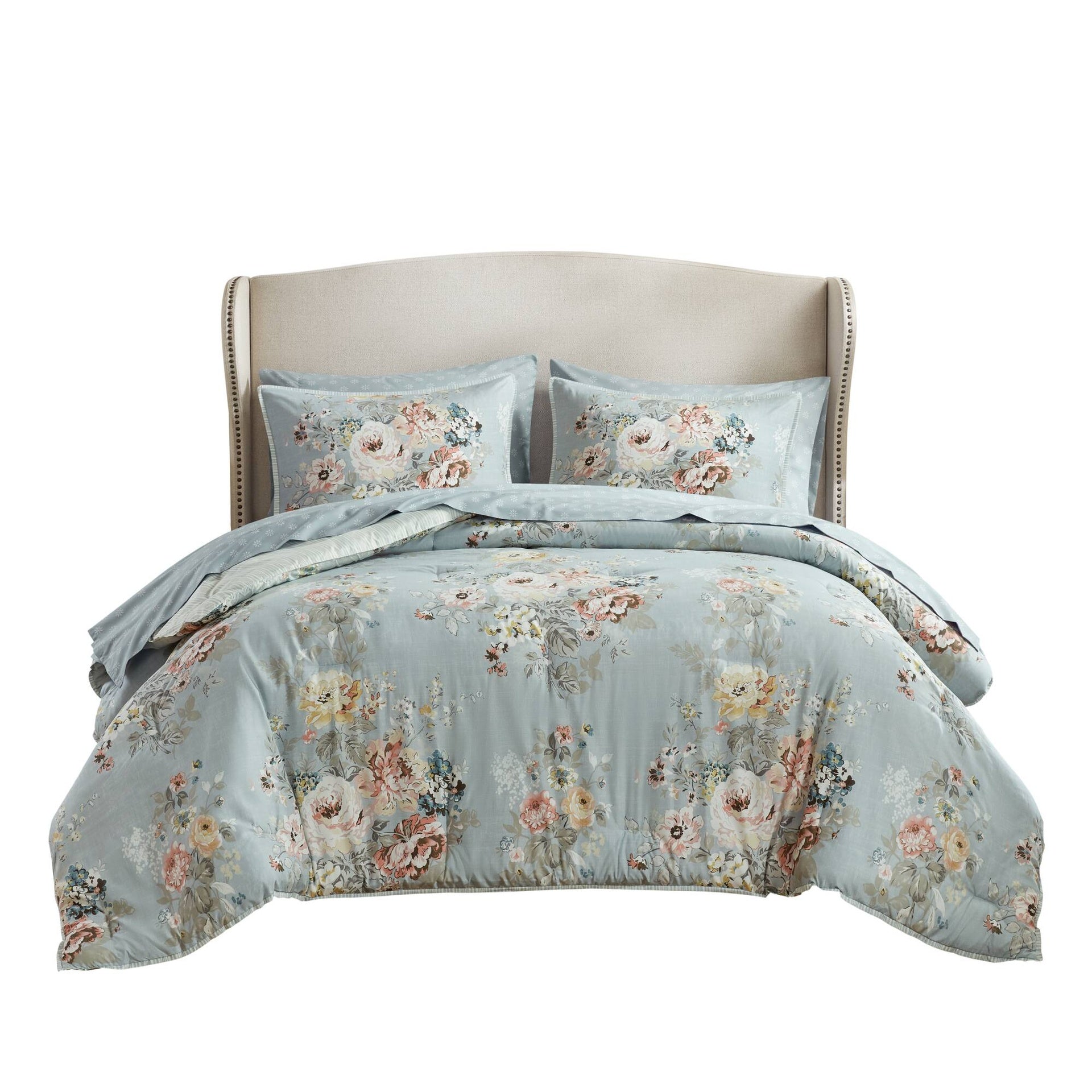 7-Piece Queen 7 Piece Vintage-inspired Collection floral print,Soft Blue