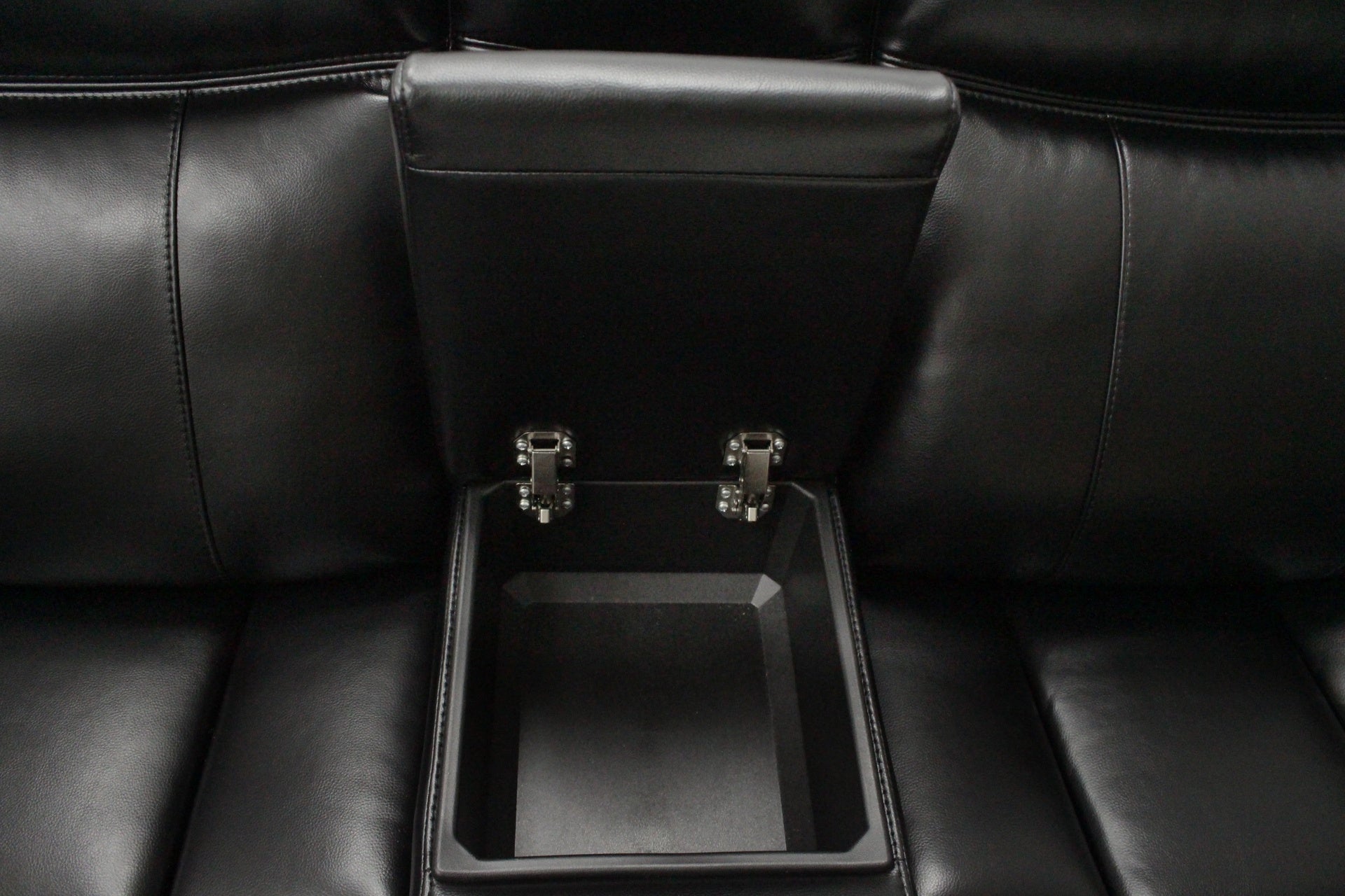 JUPITER BLACK LEATHER SECTIONAL