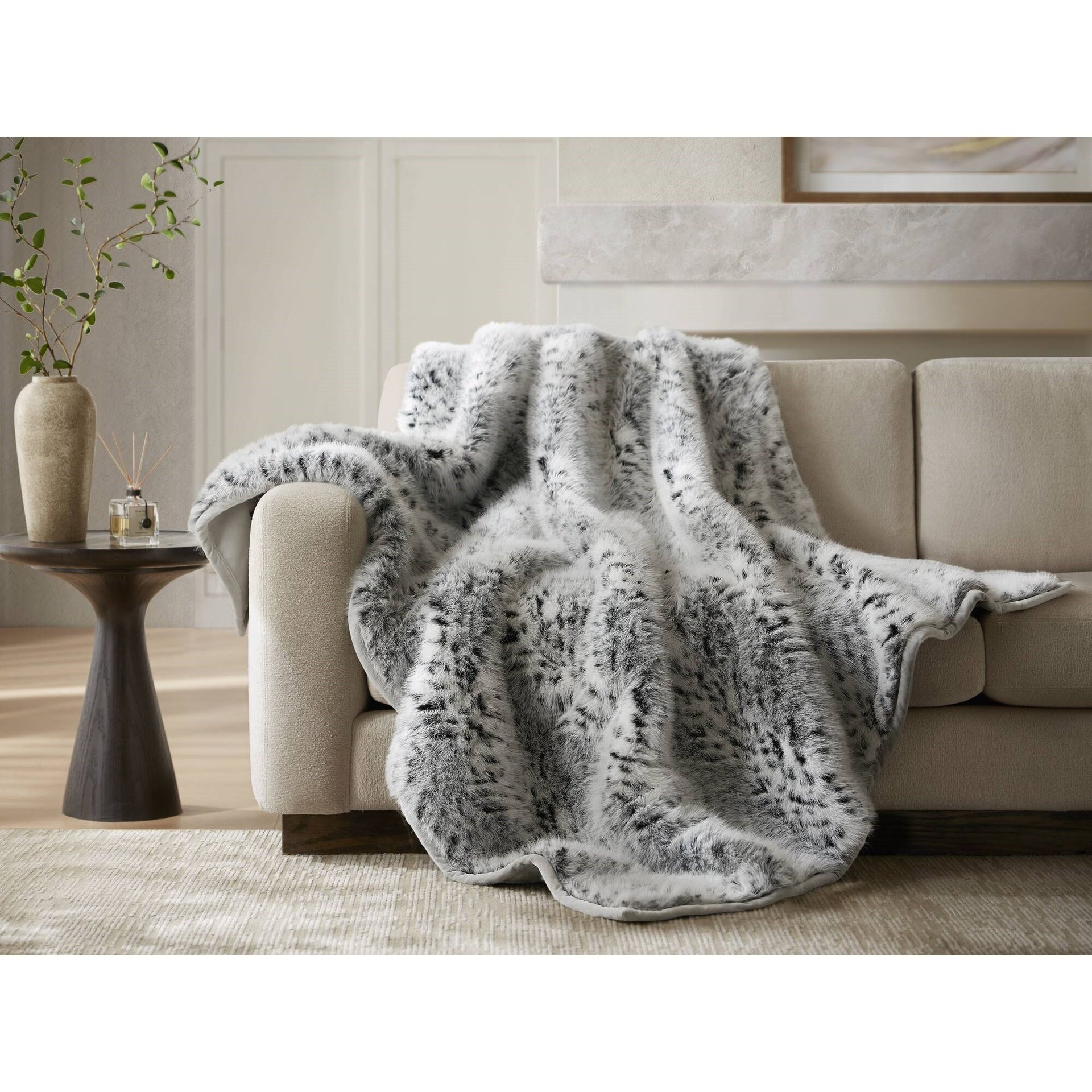 1-Piece 60x80" Faux Fur Throw Blanket,Snow Leopard