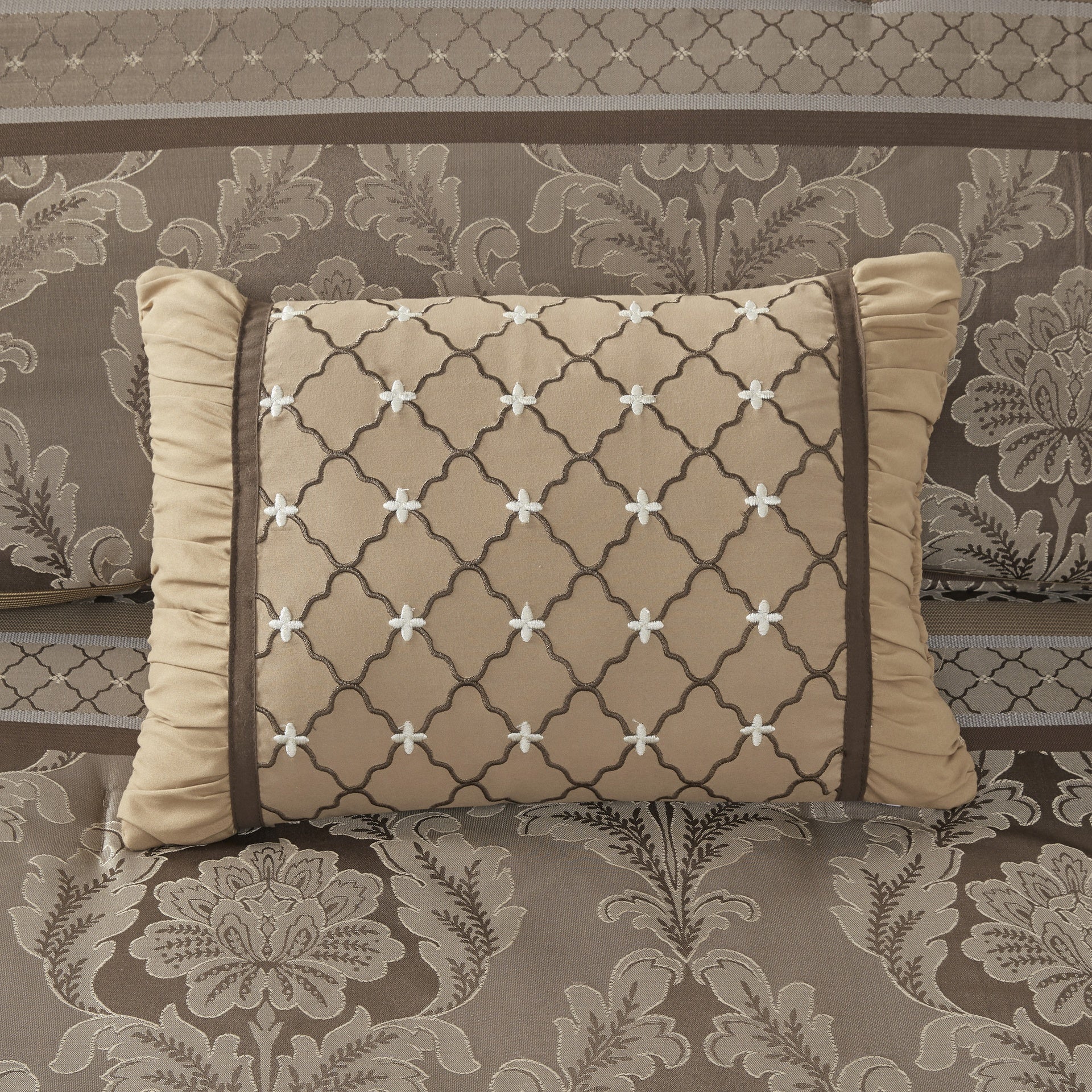 7 Piece Jacquard Comforter Set Brown/Gold King