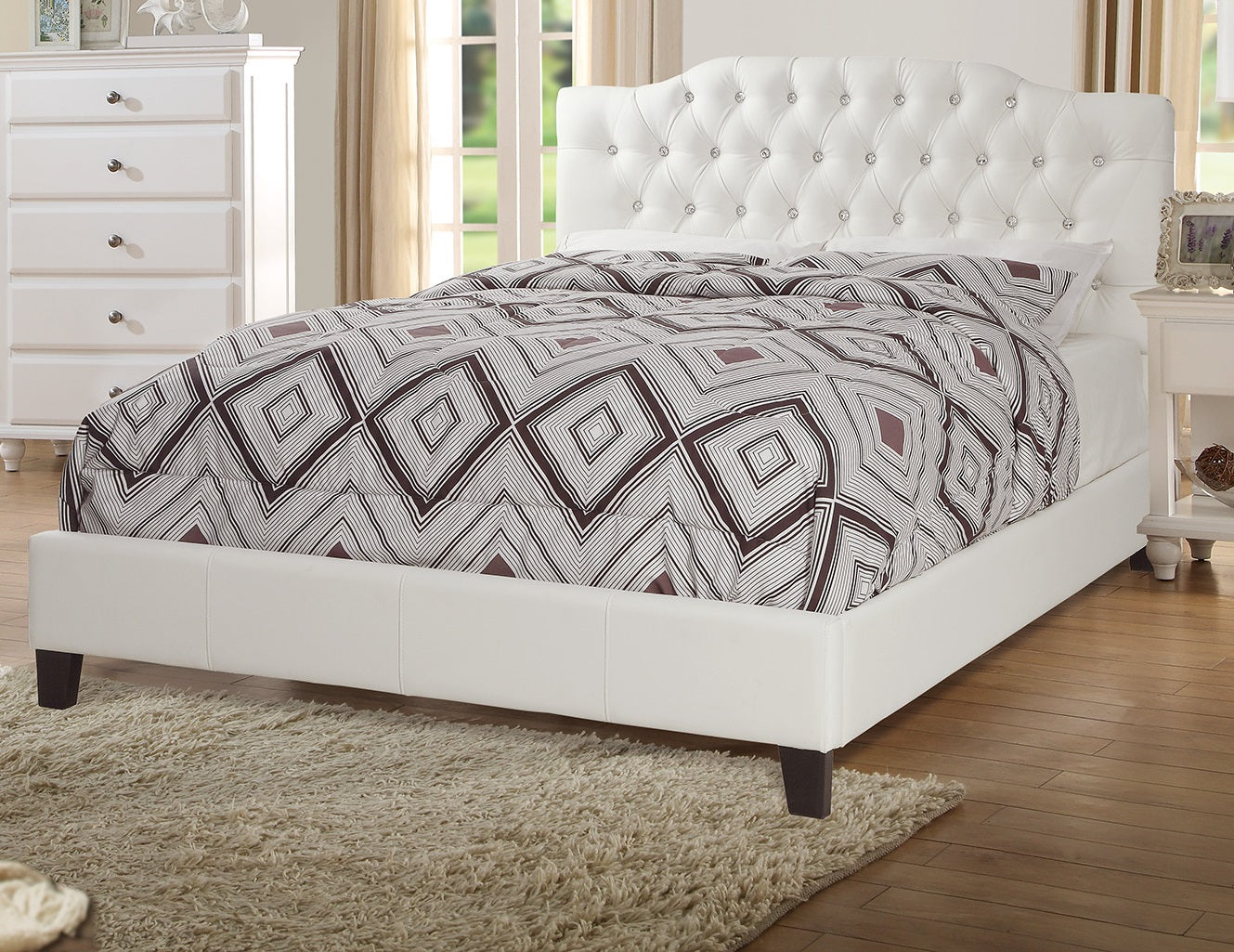 Gorgeous Off-White / Beige Faux Leather Full Size Bed 1pc Bedframe Modern Tufted Upholstered Headboard Bedroom Furniture