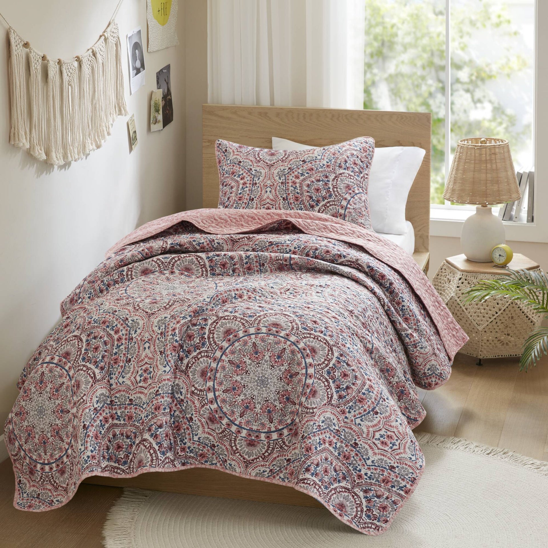 2-Piece Twin Boho Floral Reversible Quilt
