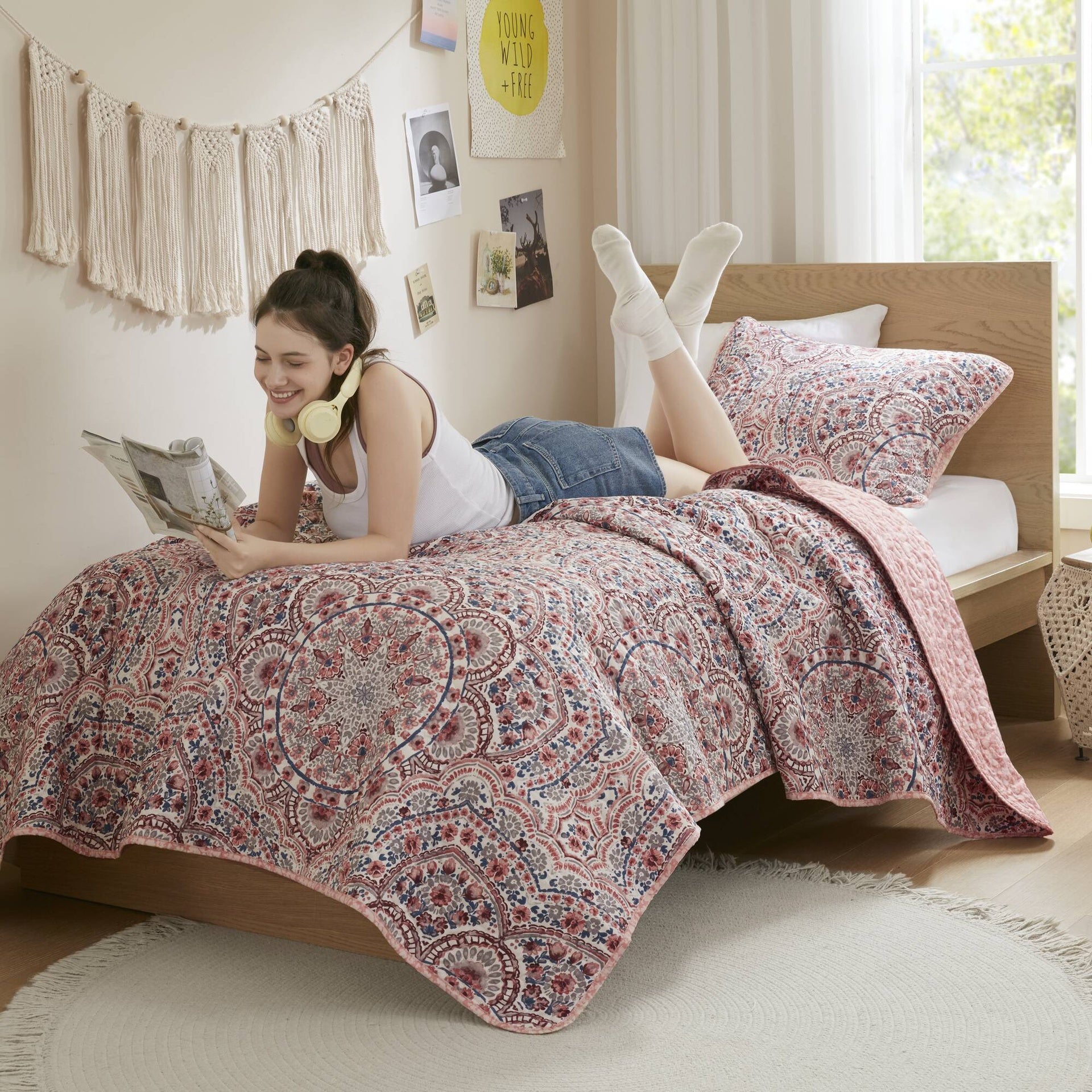 2-Piece Twin Boho Floral Reversible Quilt