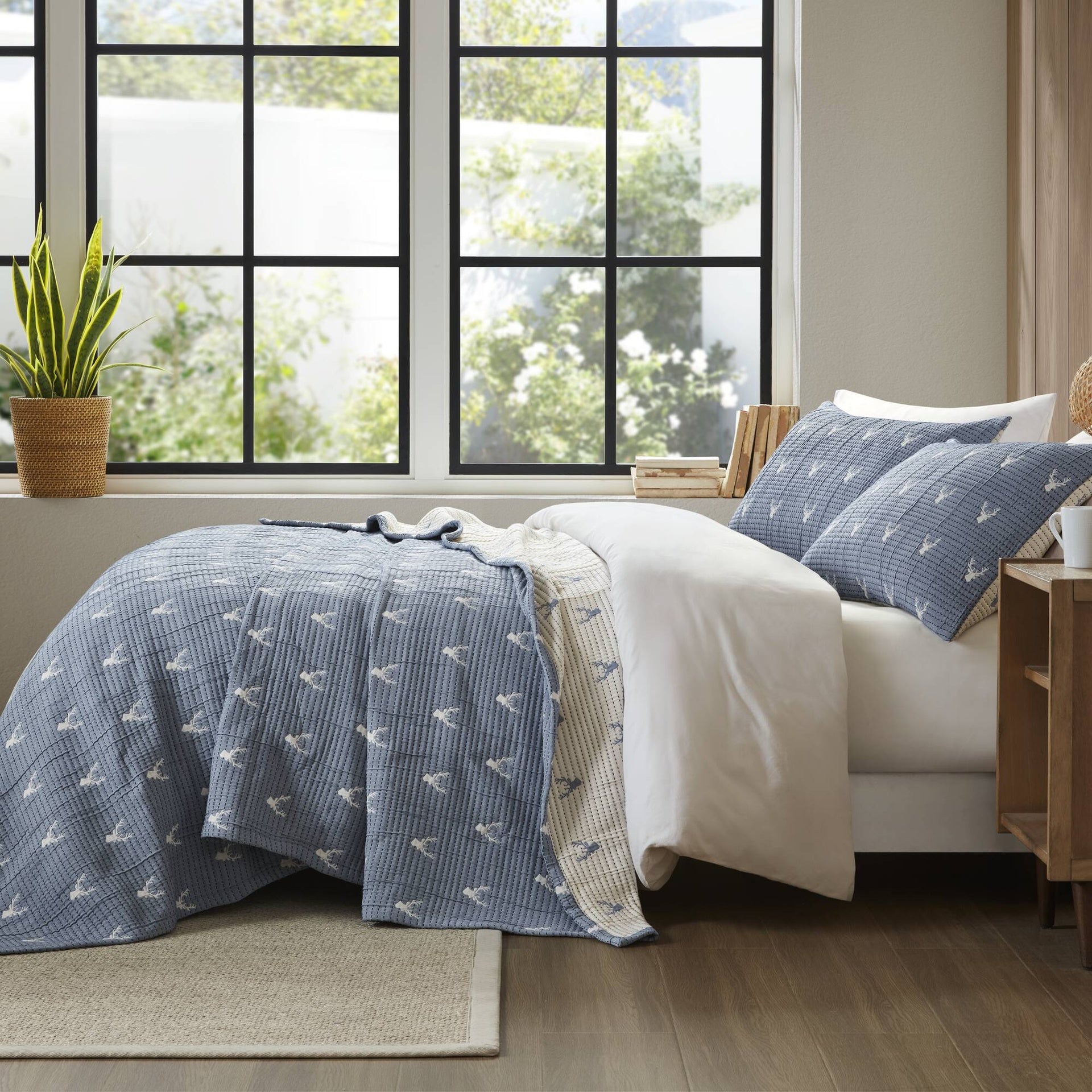 3 PCS Full/Queen Coverlet Set