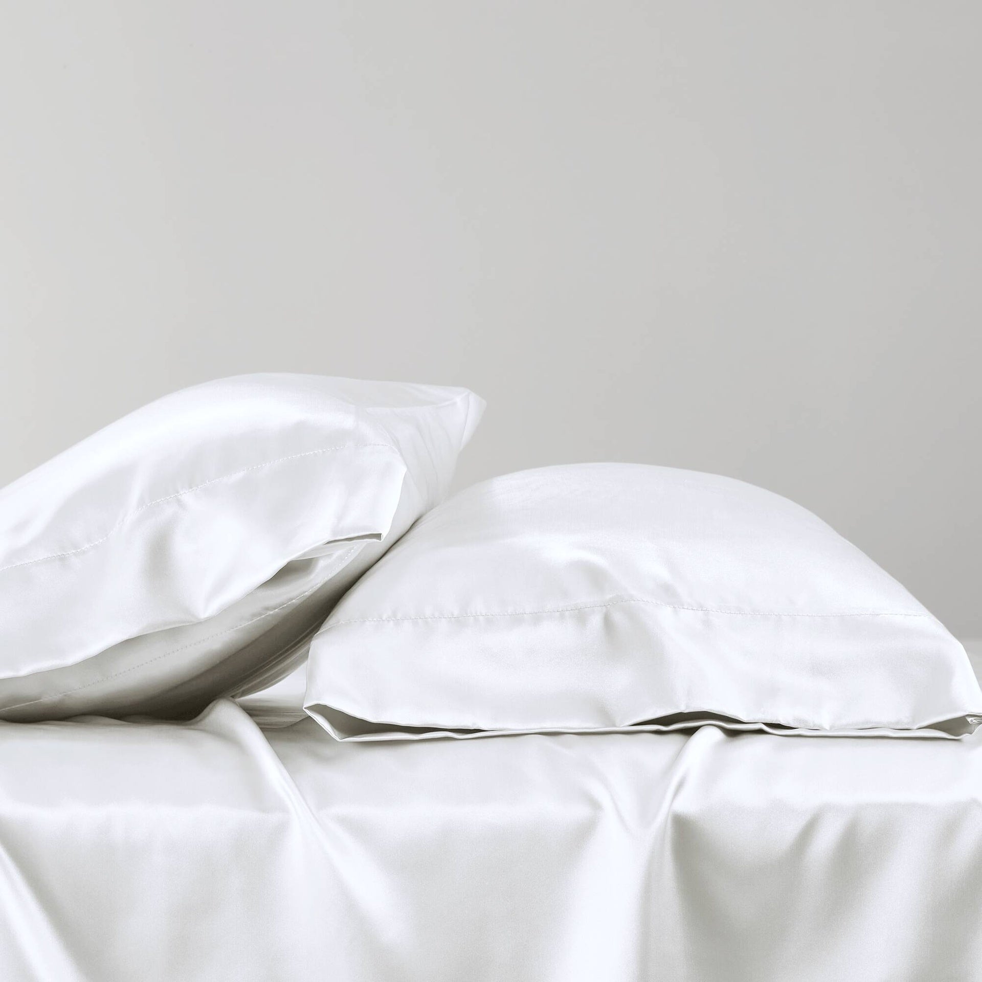 4 PCS Twin Luxury Sheet Set White