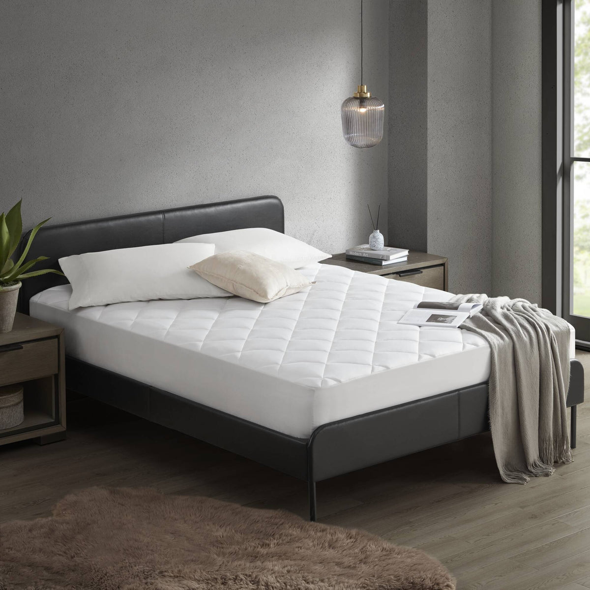Overfilled Deep Pocket Mattress Pad White Queen