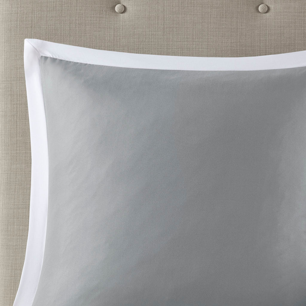 8 Piece Embroidered Comforter Set White King