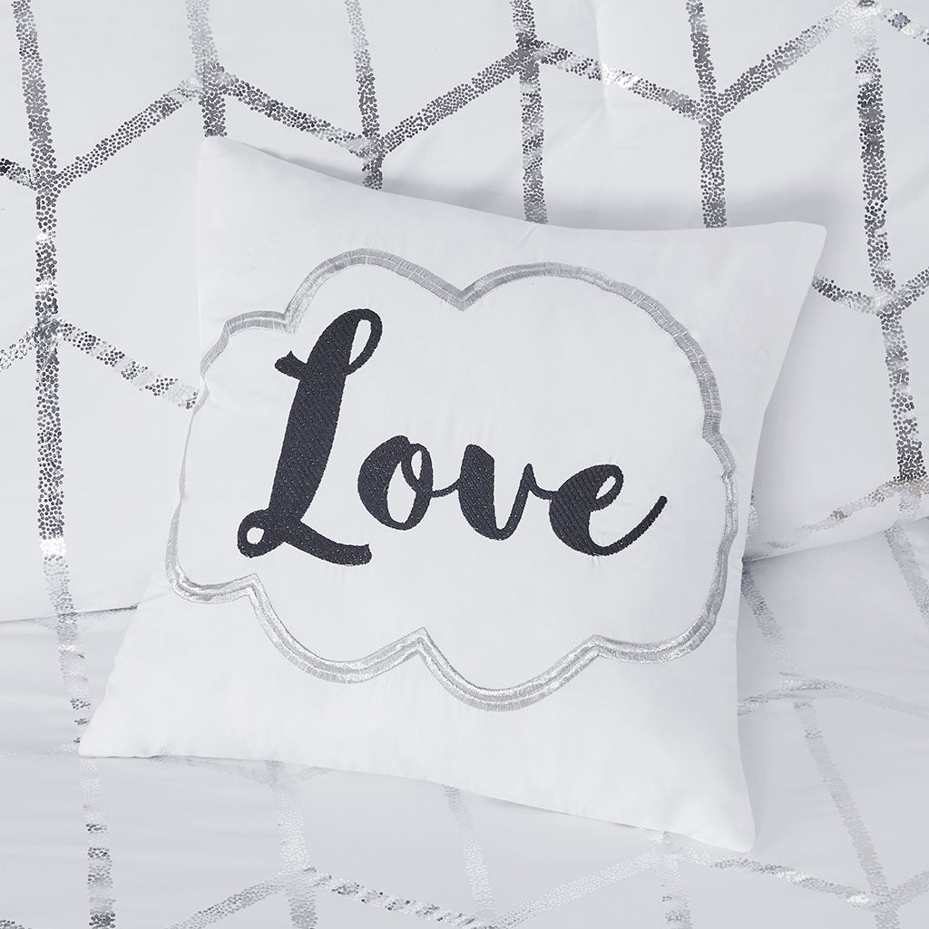 Full/Queen Metallic Printed Comforter Set