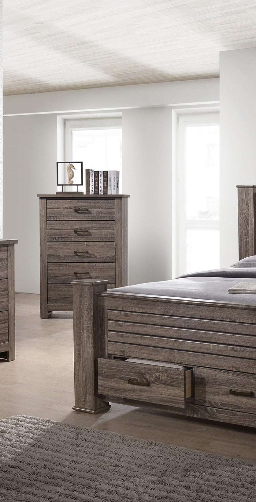 Natural Finish Striking Wooden 1pc Chest Of Drawers Storage Bedroom Furniture Rustic Gray Oak / Brown Finish