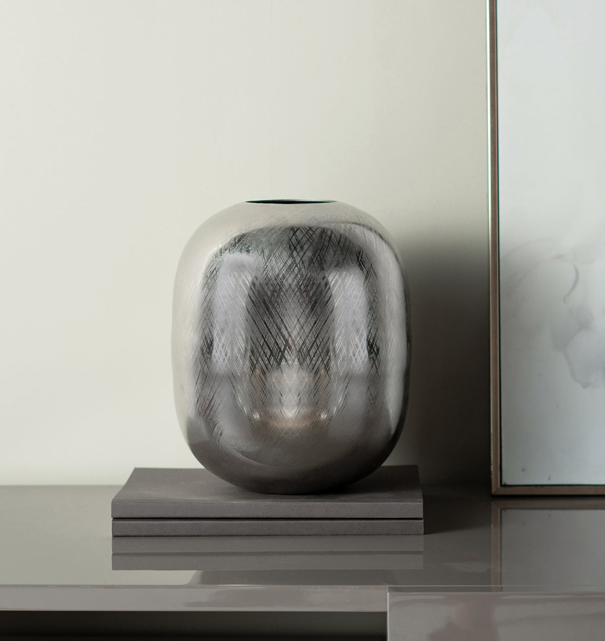 10.5x10.5x13" Aluminum Vase, Silver Streaks