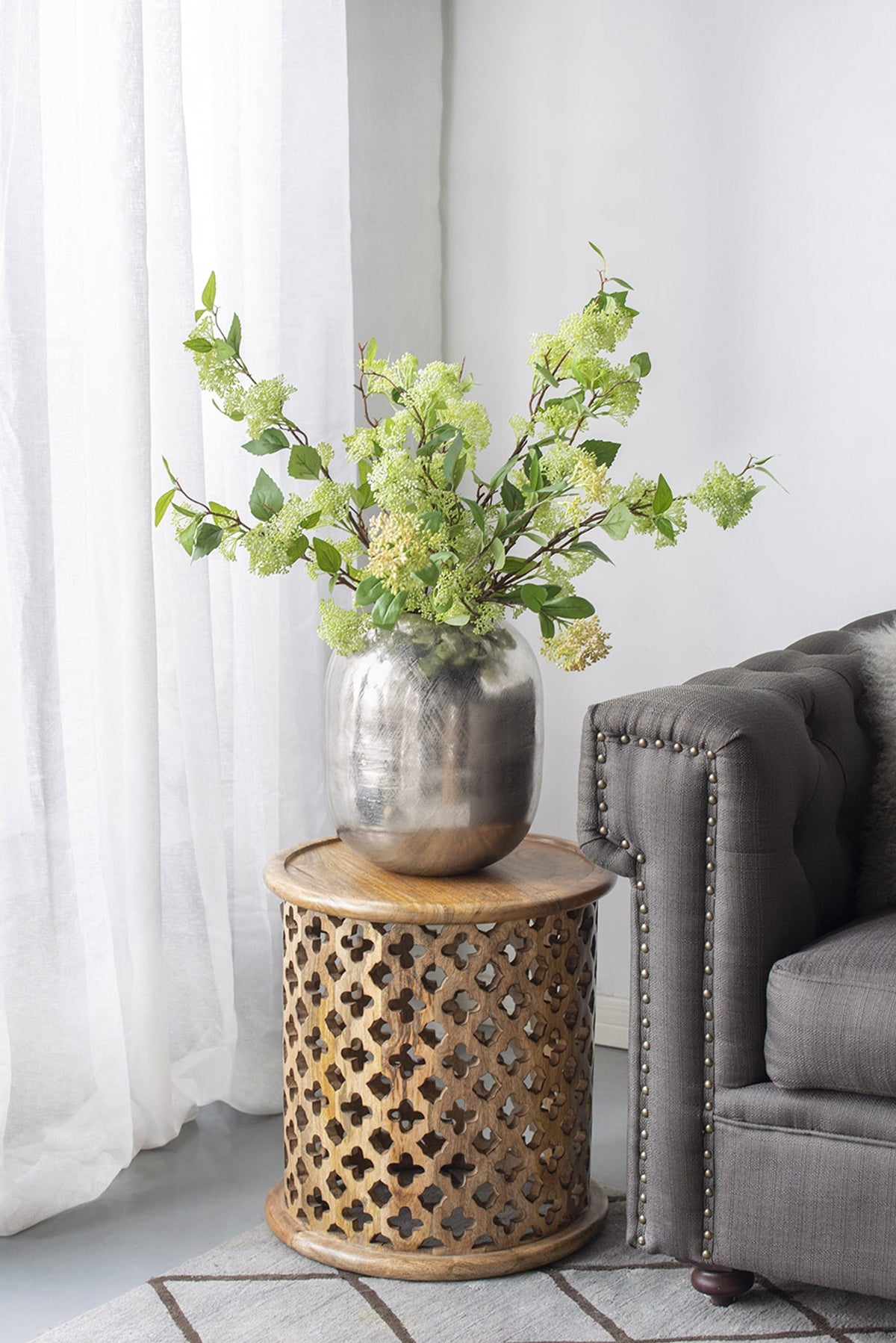 10.5x10.5x13" Aluminum Vase, Silver Streaks
