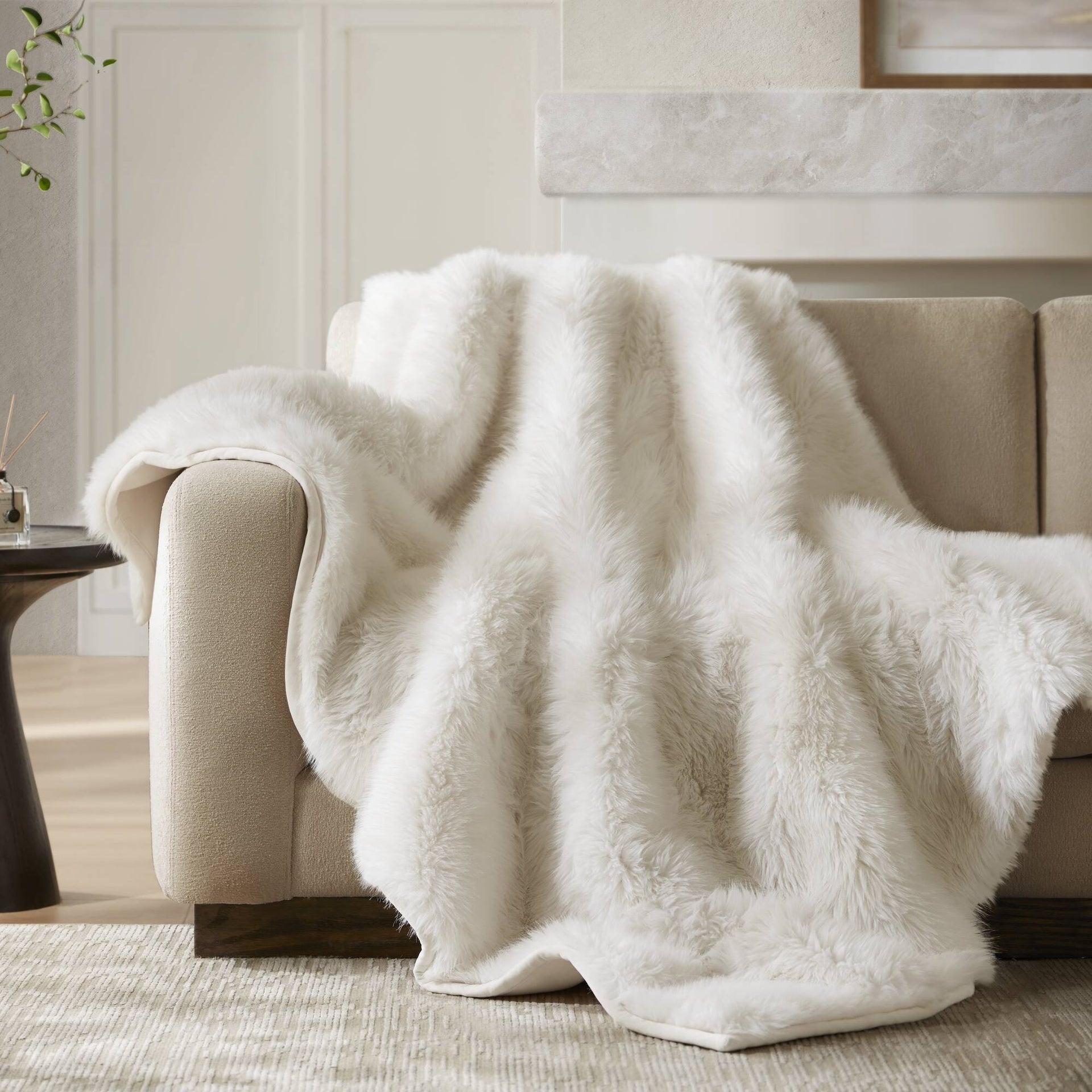 1-Piece 60x80" Faux Fur Throw Blanket,Polar Bear