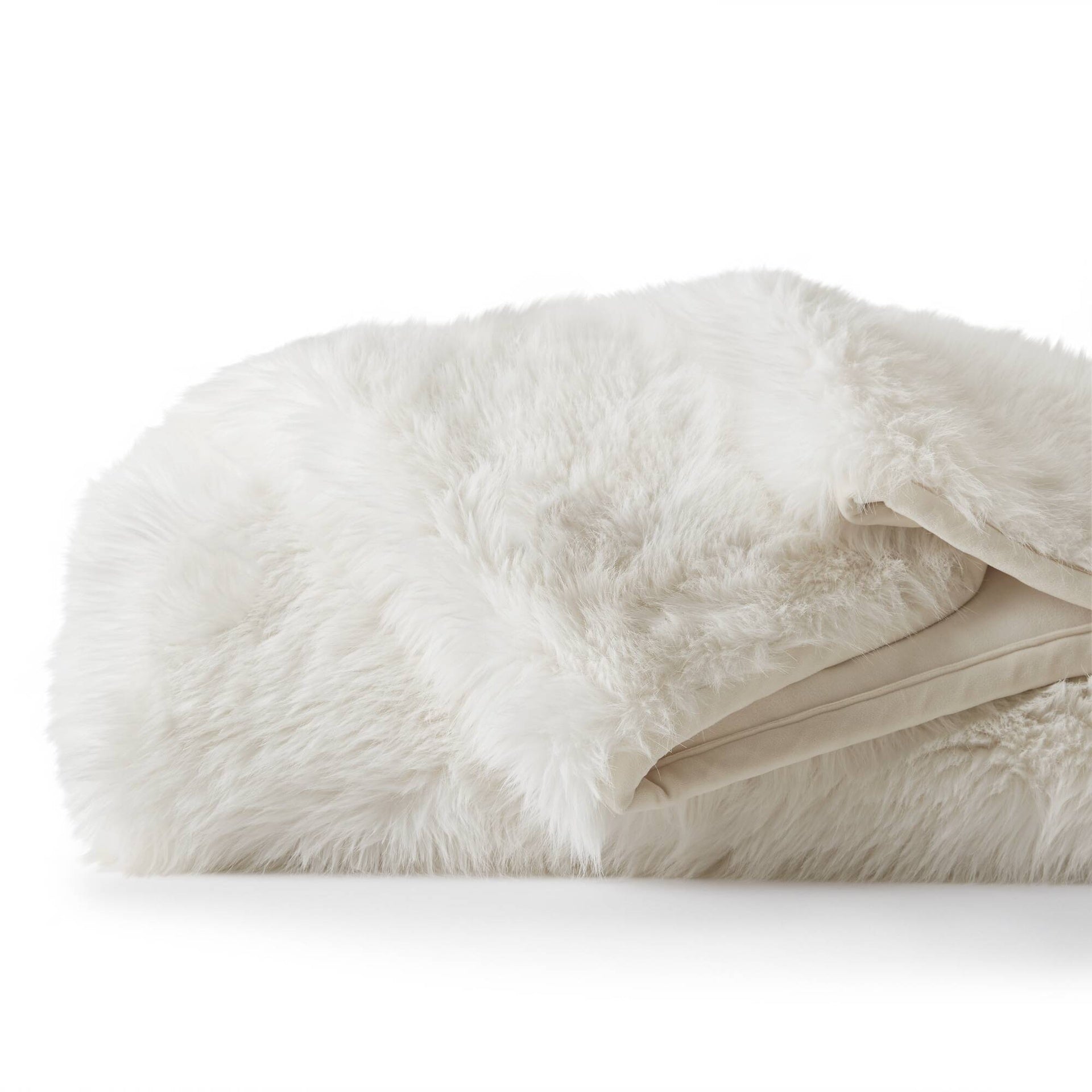 1-Piece 60x80" Faux Fur Throw Blanket,Polar Bear