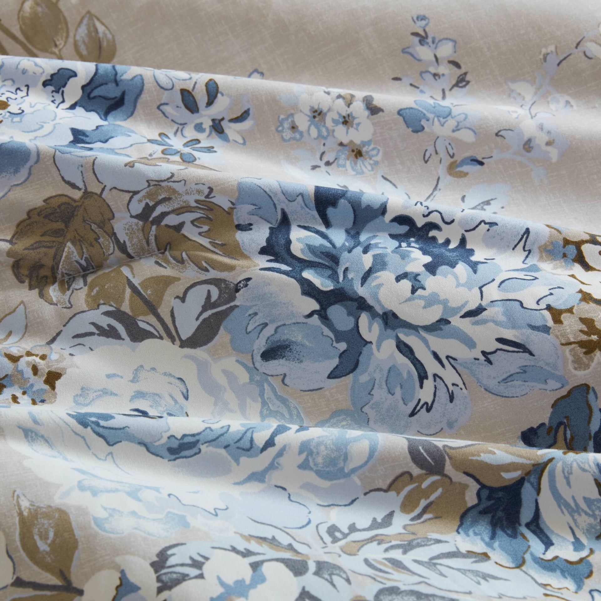 7-Piece Queen 7 Piece Vintage-inspired Collection floral print,Beige/Blue