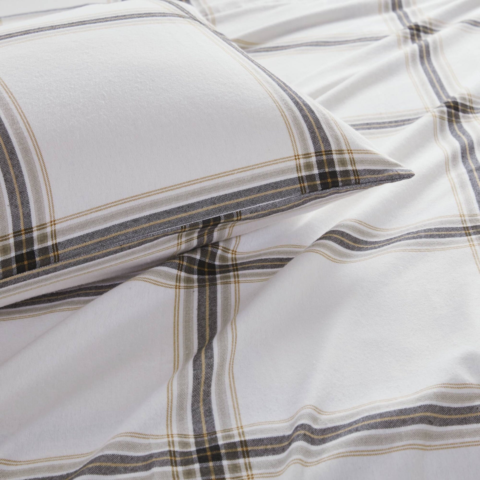 3 PCS Twin Sheet Set Tan Plaid