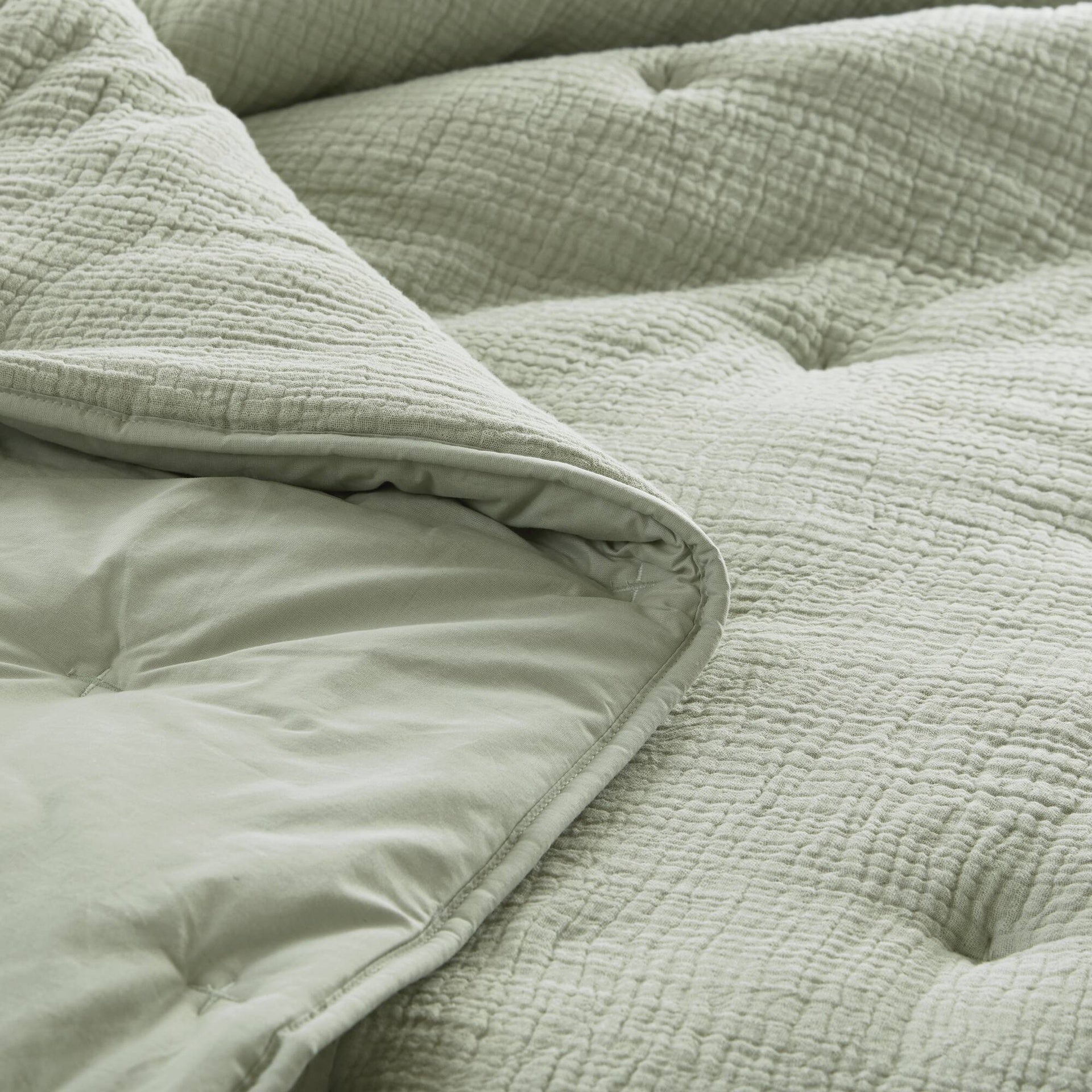 3-Piece King Cotton Gauze  Embroidered Quilt Set,Sage