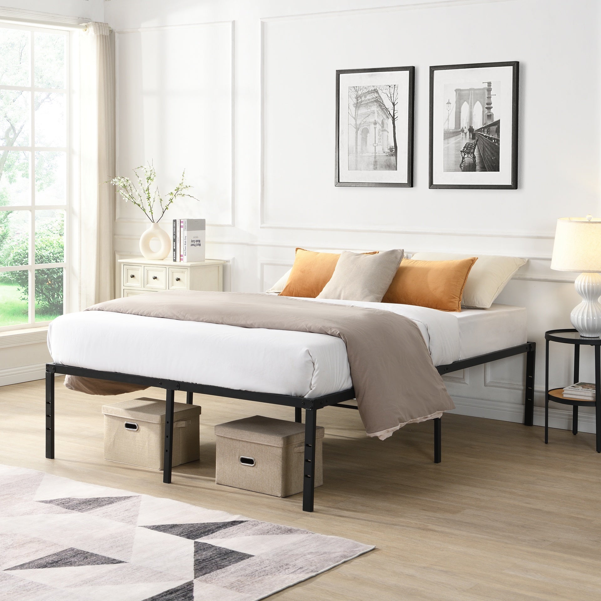 Queen Size Bed Frame , Heavy Duty Metal Bed Frame , Quick & Easy Assembly, No Noise, Black