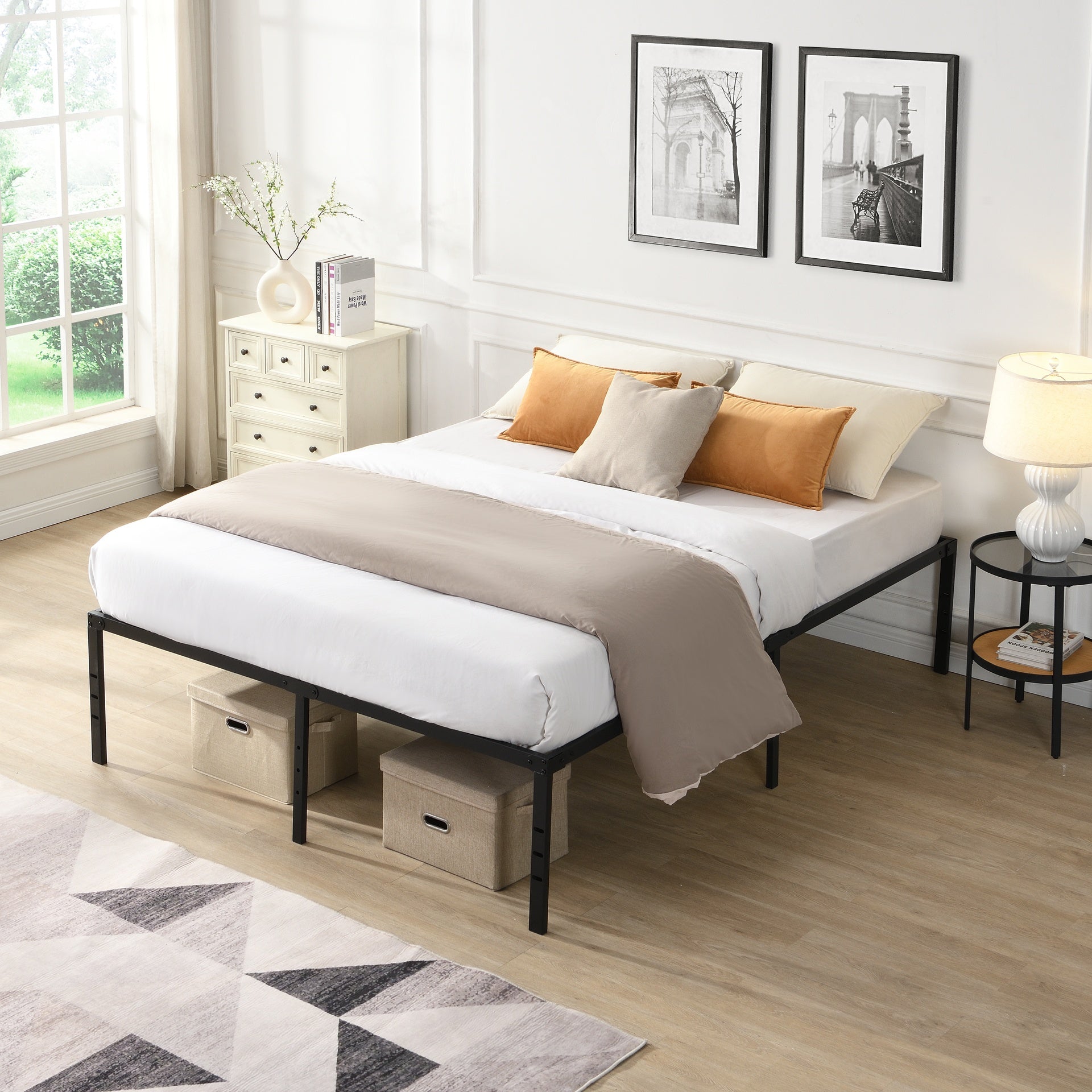 Queen Size Bed Frame , Heavy Duty Metal Bed Frame , Quick & Easy Assembly, No Noise, Black