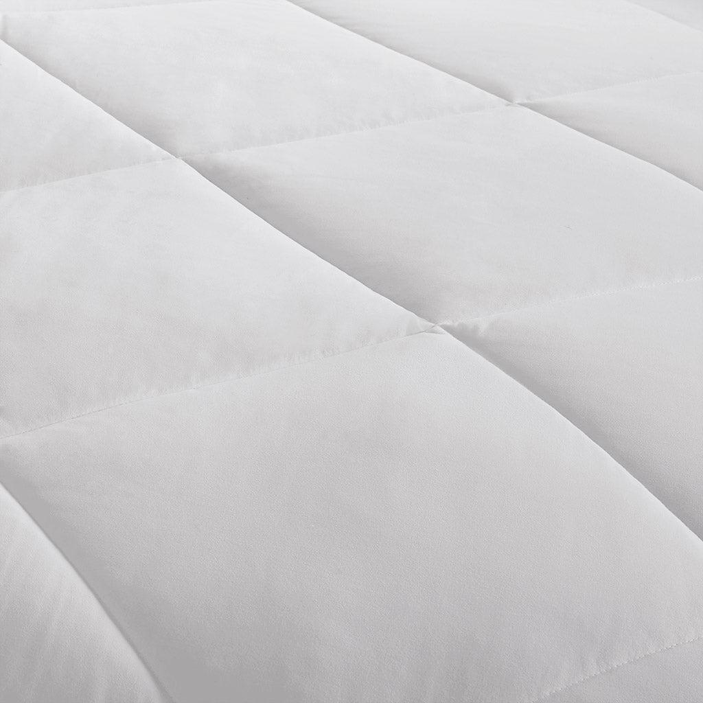 Oversized Down Alt Comforter with HeiQ Smart Temp Treatment White Full/Queen