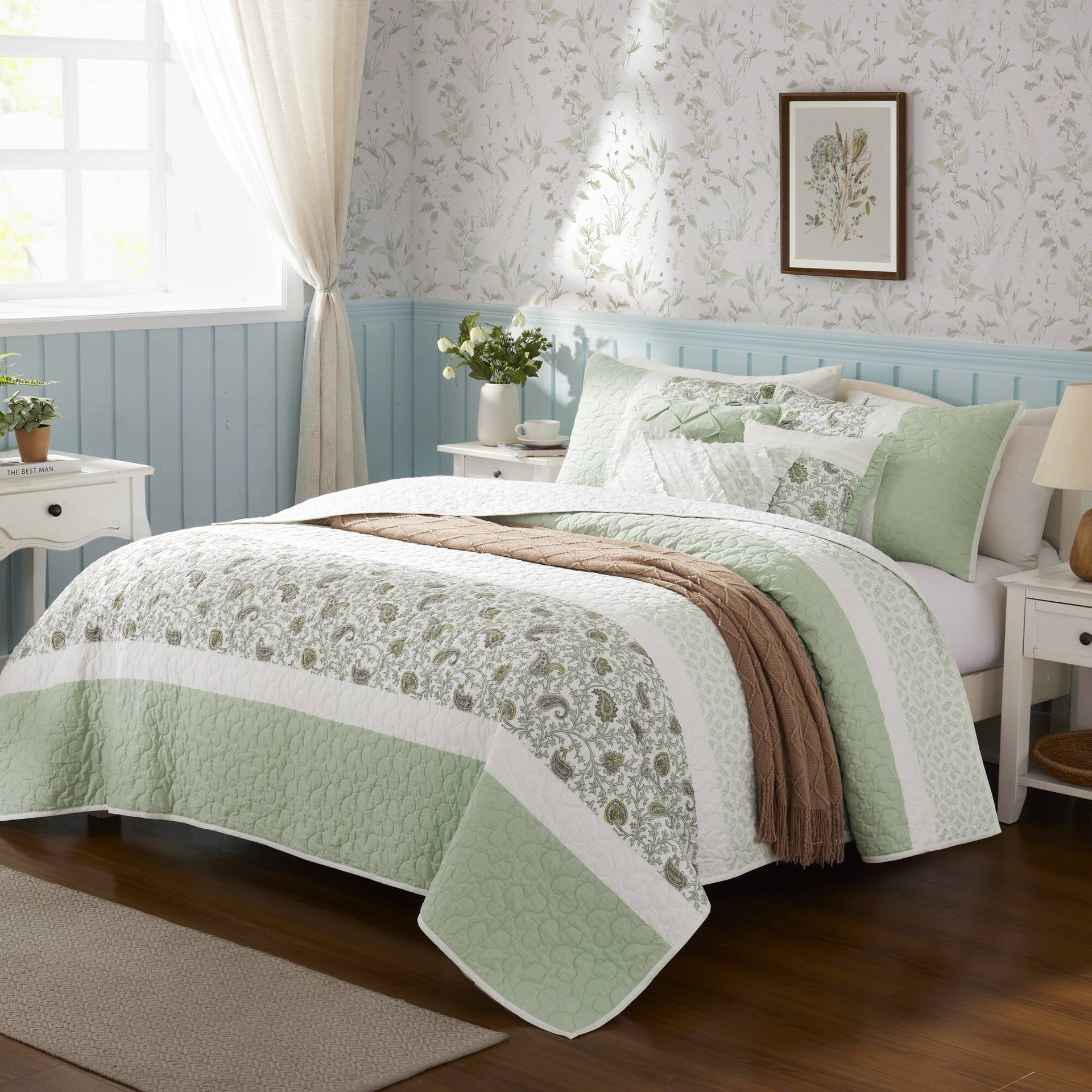 6 Piece Cotton Percale Quilt Set with Throw Pillows Full/Queen