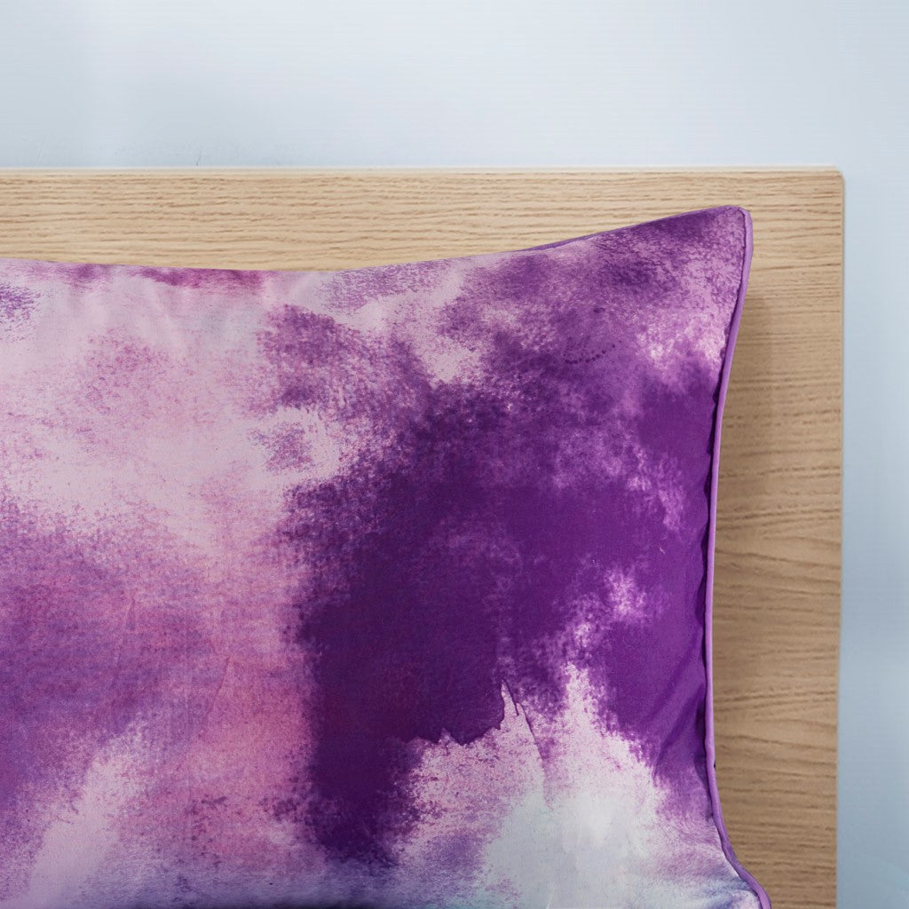 King/Cal King Watercolor Tie Dye Printed Comforter Set with Throw Pillow