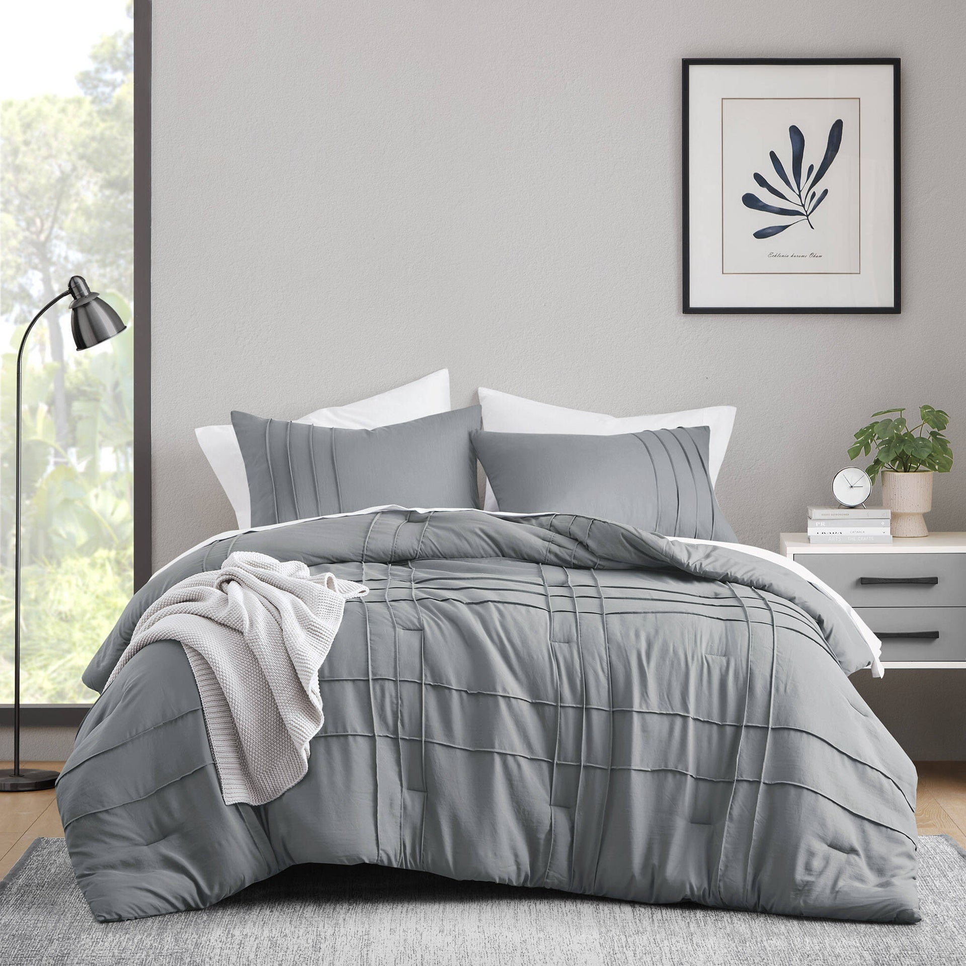 2-Piece Twin/Twin XL Soft Washed Pleated Comforter Set