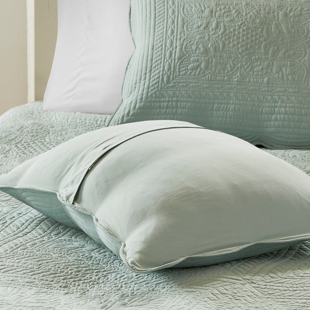 3 Piece Reversible Scalloped Edge Quilt Set Seafoam King/Cal King